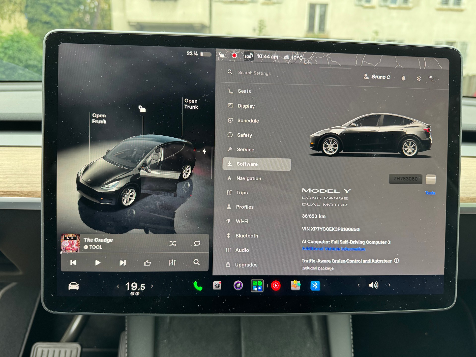 TESLA Long Range D-image-2
