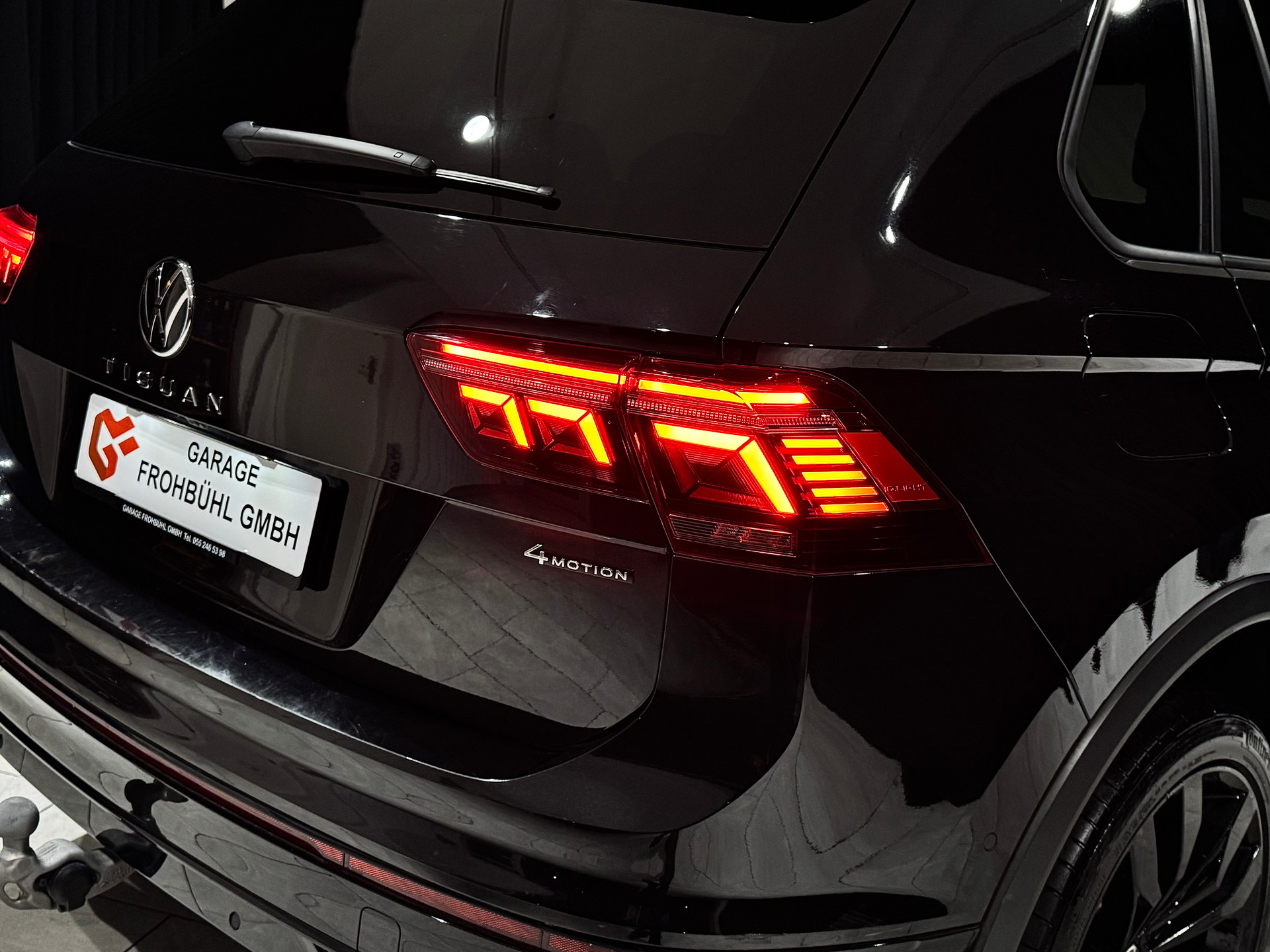 VW Tiguan 2.0TSI R-Line 4Motion DSG | Black Edition | AHK |-image-14