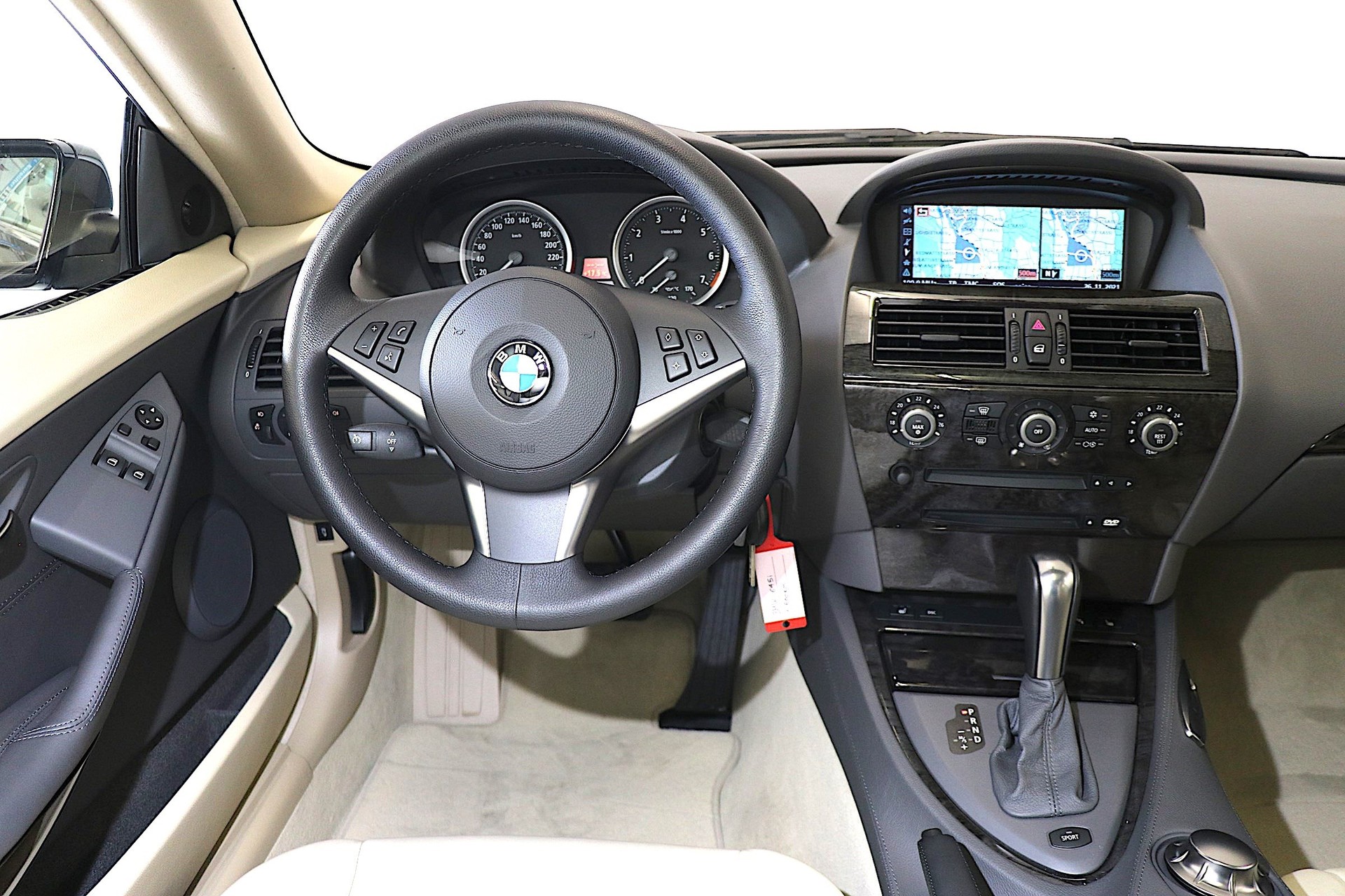 BMW 645i Coupé **Unikat**-image-8