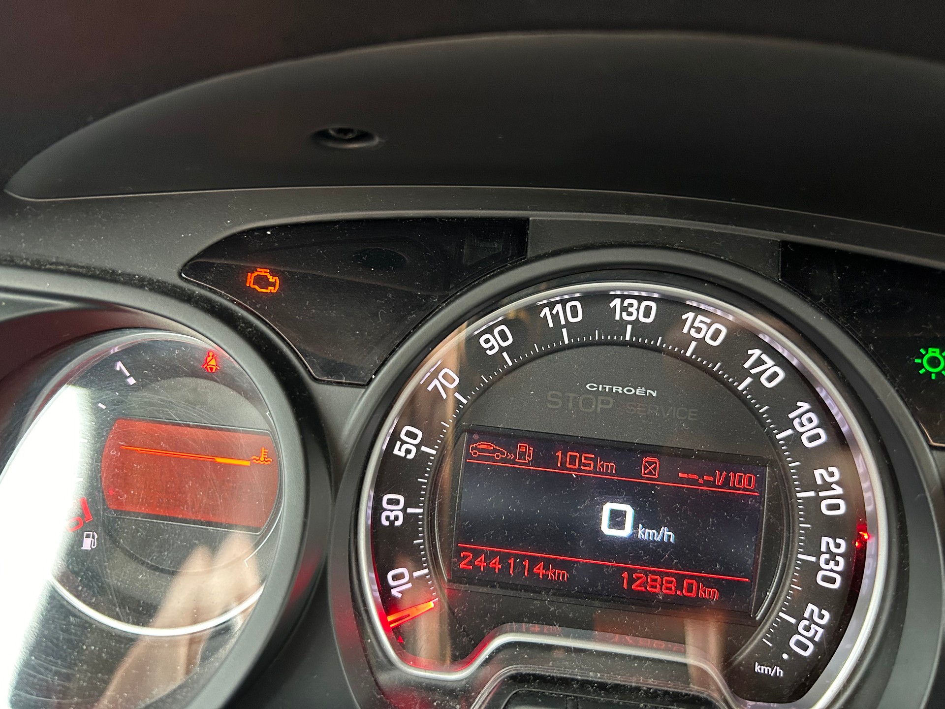 CITROEN C5 Berline 1.6 Turbo Dynamique Automatic-image-11