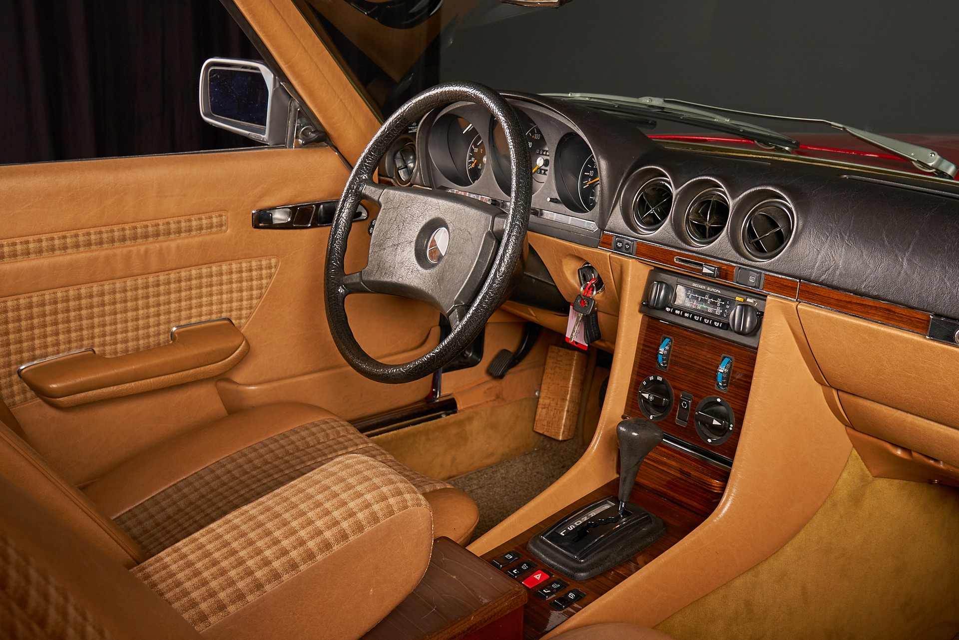 MERCEDES-BENZ SL 280-image-12