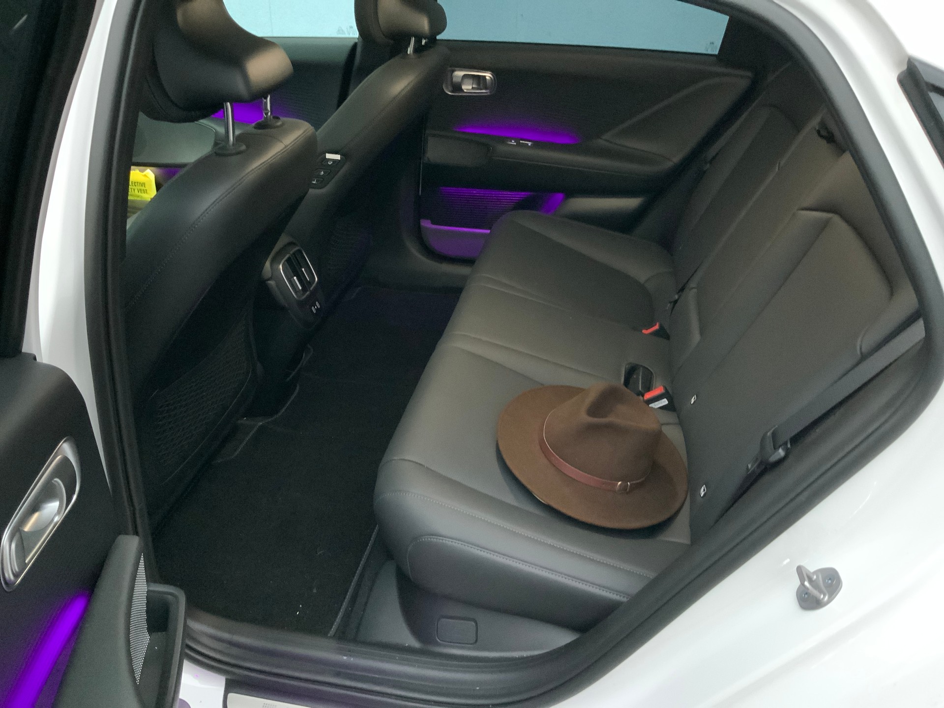 HYUNDAI Ioniq 6 77kWh Launch Edition 4WD-image-9