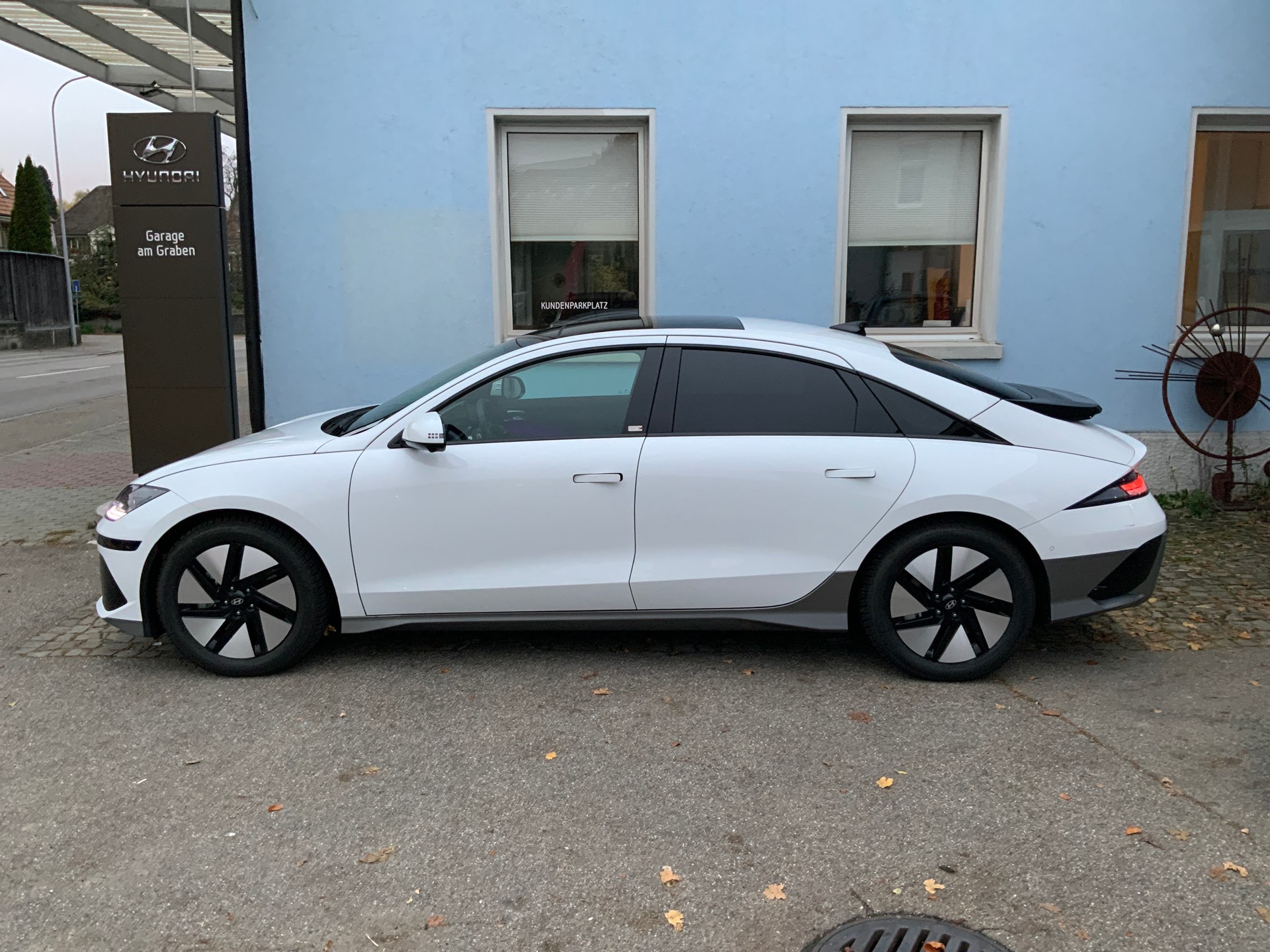 HYUNDAI Ioniq 6 77kWh Launch Edition 4WD-image-1