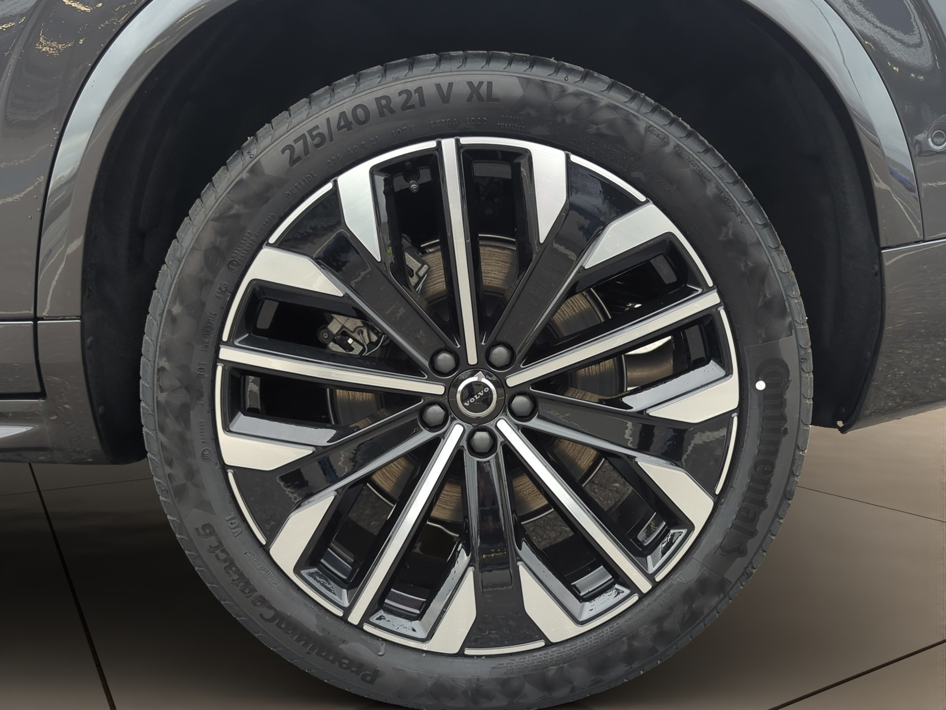 VOLVO T8 eAWD Plus Premium-Paket (7 Sitzer)-image-13