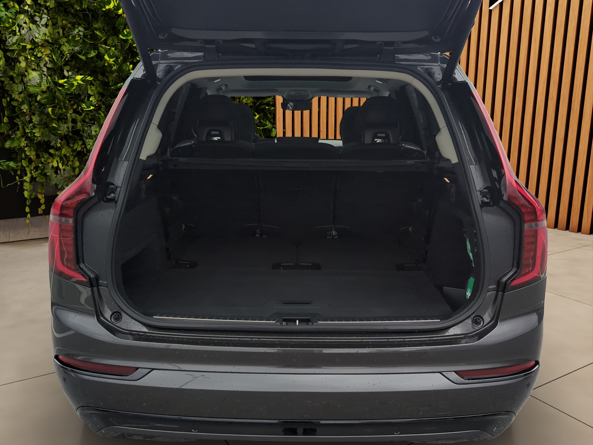 VOLVO T8 eAWD Plus Premium-Paket (7 Sitzer)-image-14