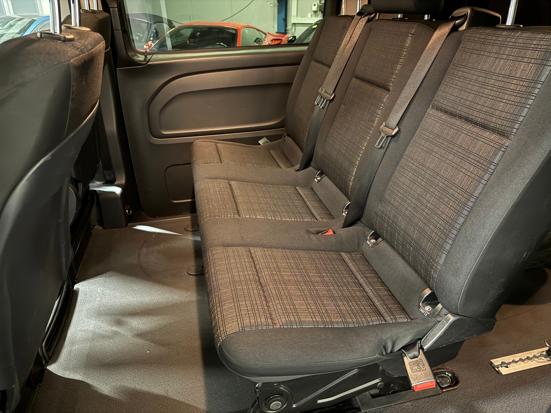 MERCEDES-BENZ Vito 119 BlueTEC Tourer Base L 4Matic 7G-Tronic-image-10