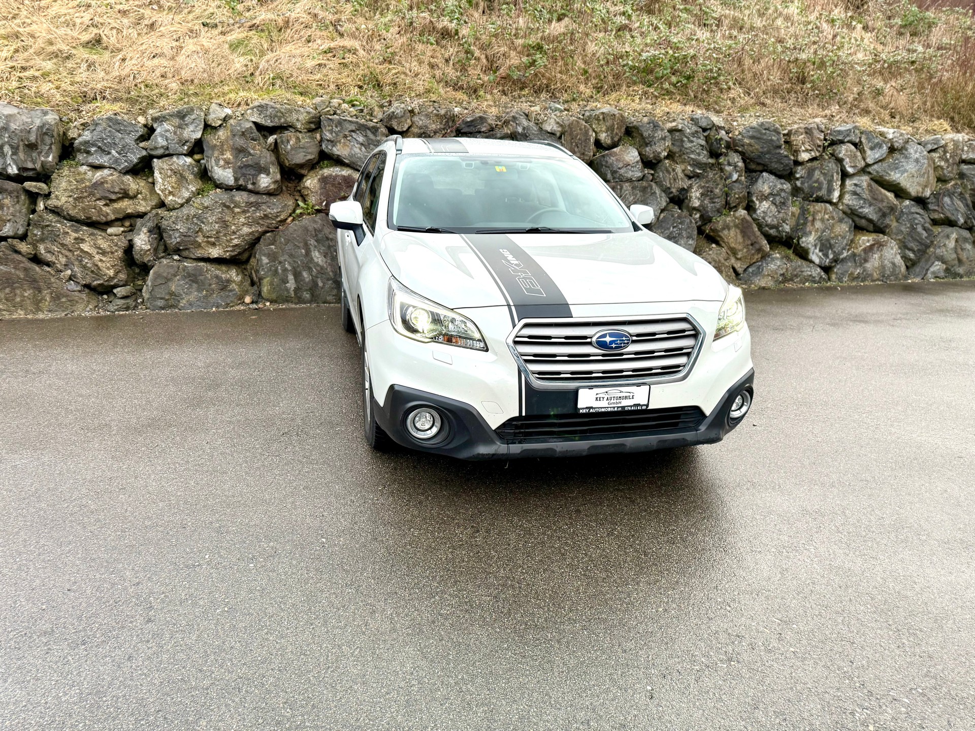 SUBARU Outback 2.0D Luxury AWD Lineartronic-image-1
