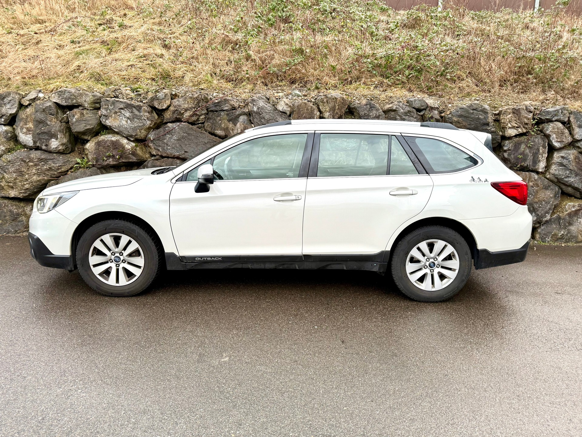 SUBARU Outback 2.0D Luxury AWD Lineartronic-image-4