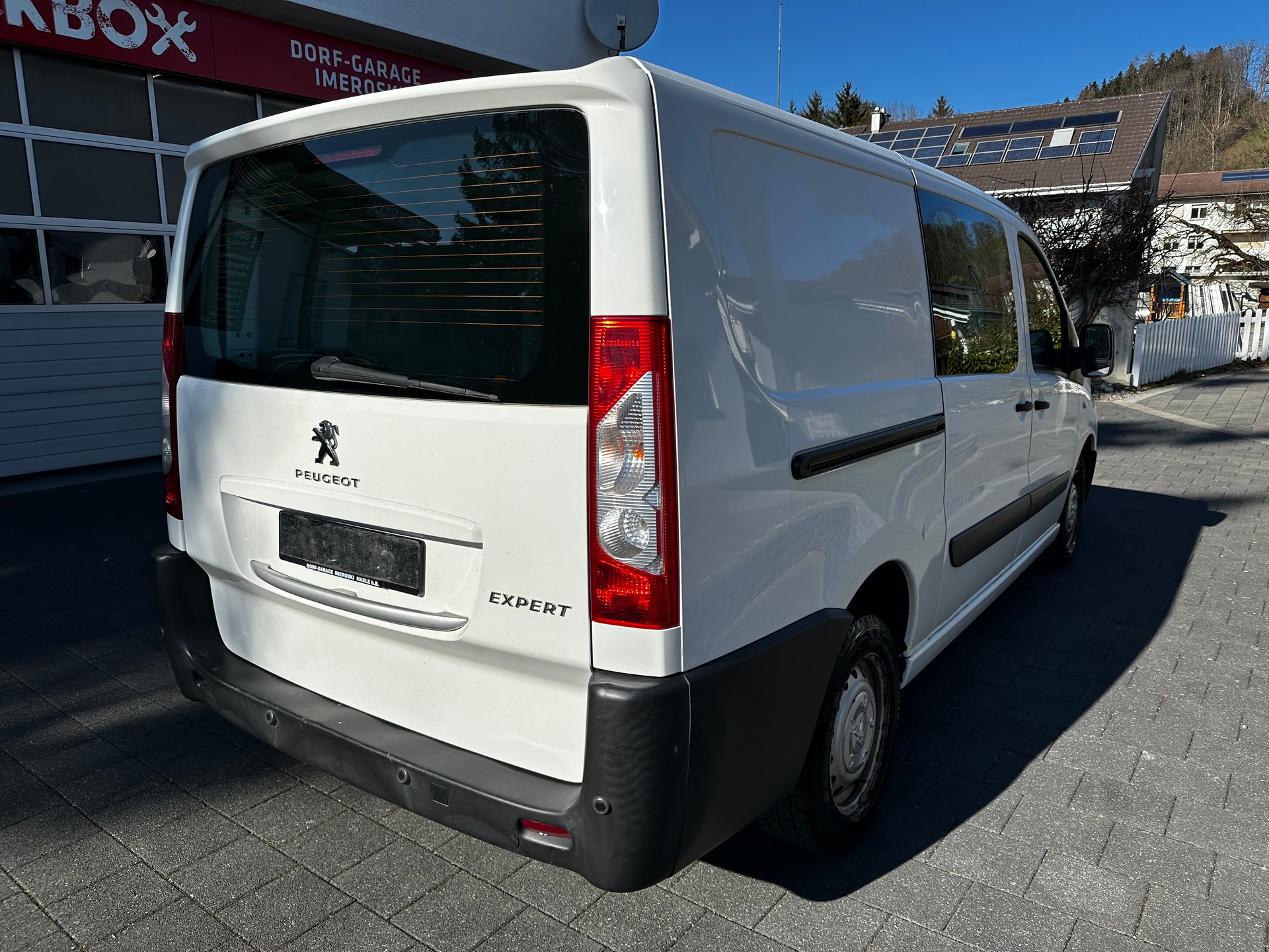 PEUGEOT Expert 2.0 HDi 229 L1H1-image-6
