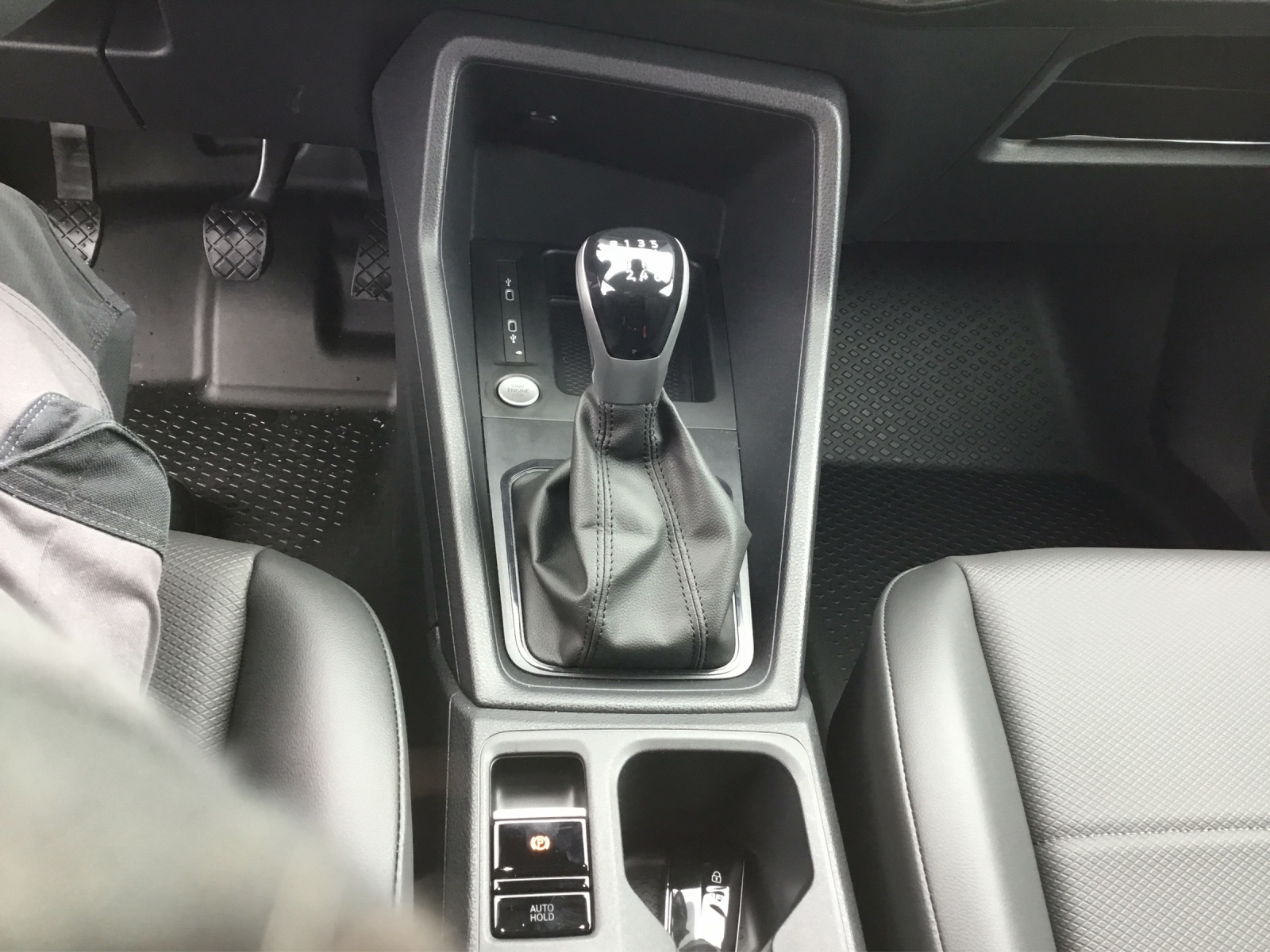 VW Caddy Cargo En 1.5TSI 116PS 6G-image-15