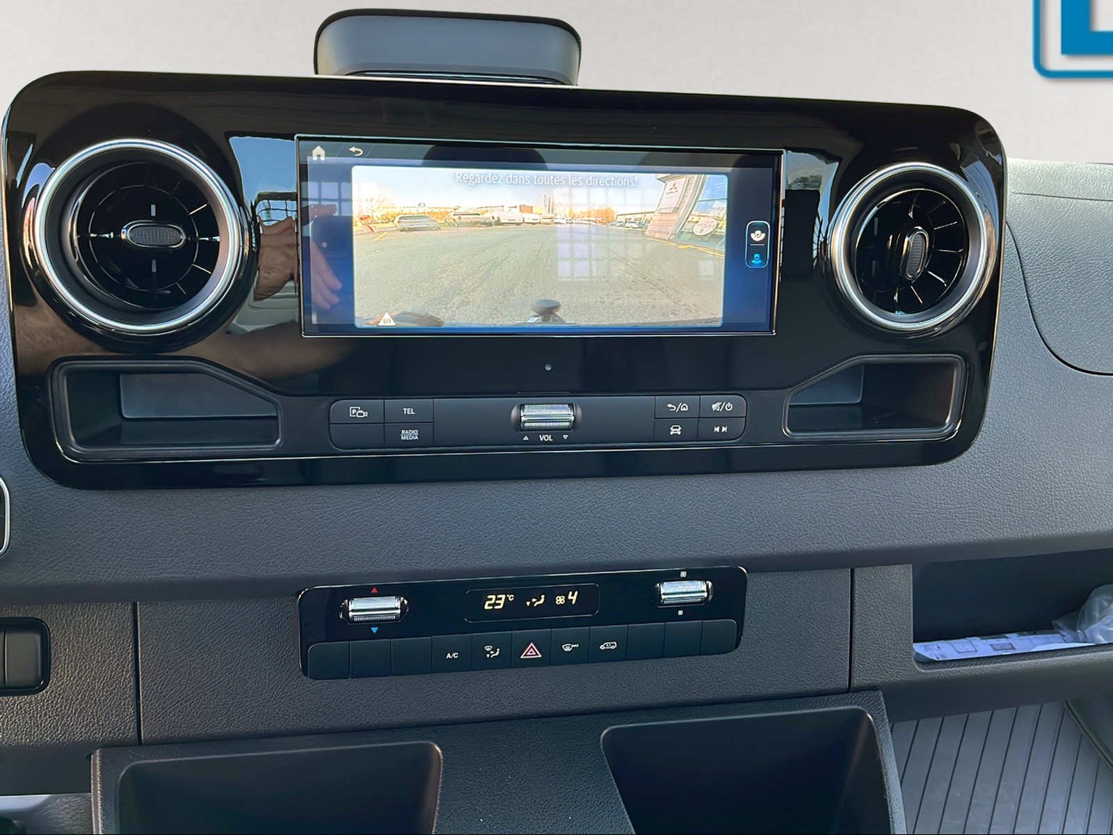 MERCEDES-BENZ Sprinter 317 CDI Standard 9G-TRONIC-image-7
