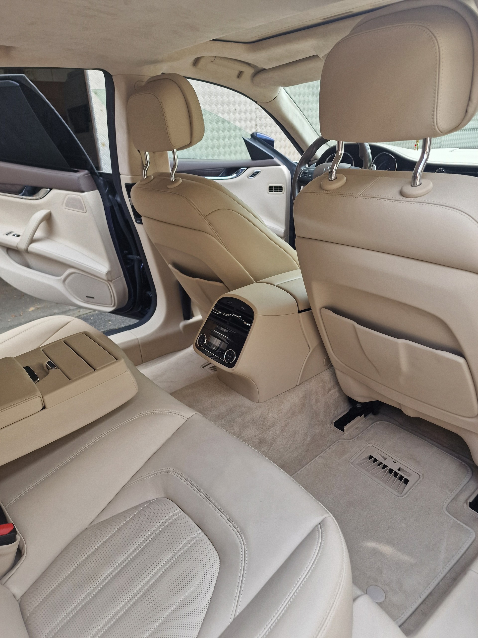 MASERATI Quattroporte 3.0 V6 S Q4 GranLusso Automatica-image-5