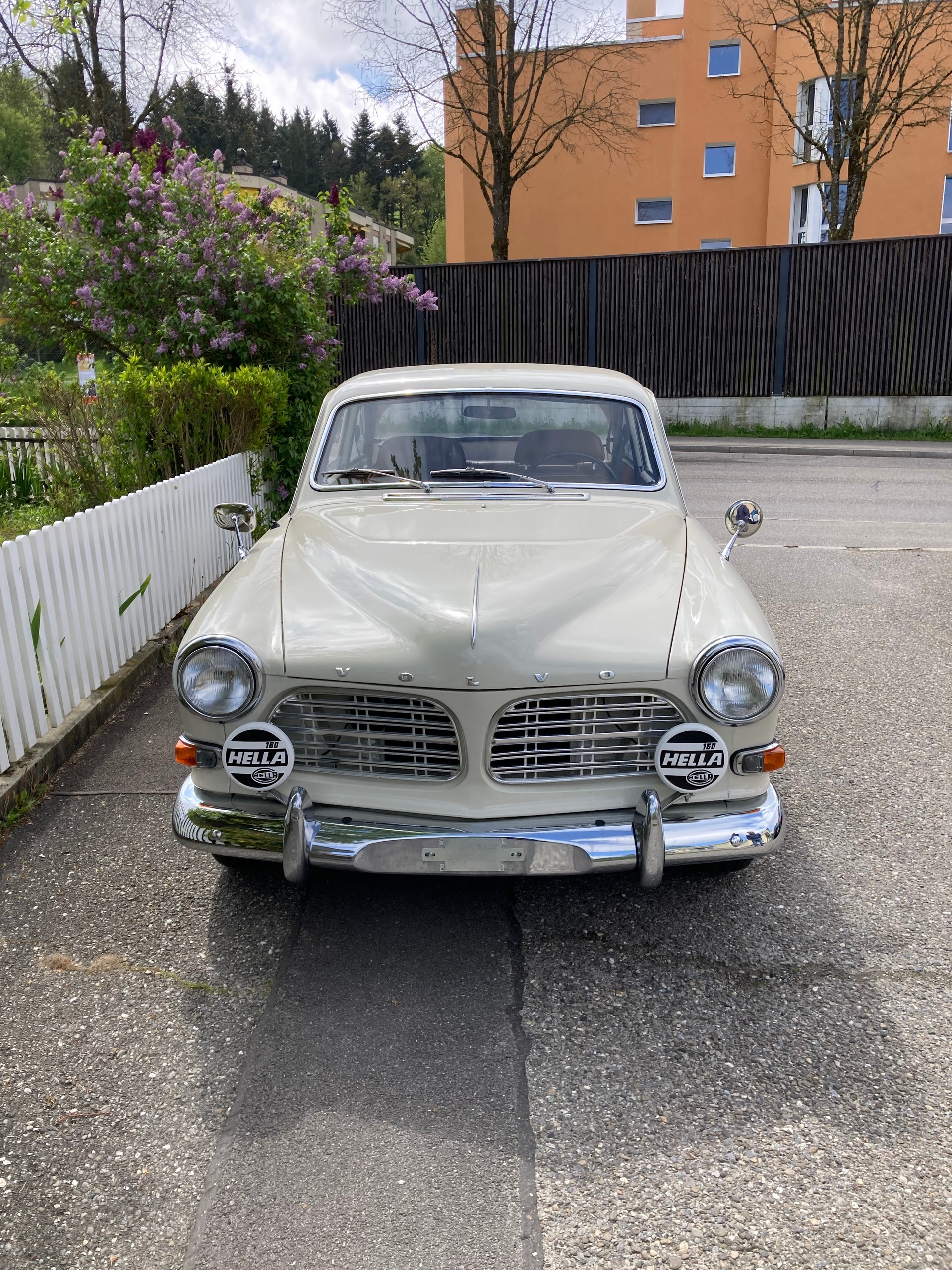VOLVO 123 GT-image-5