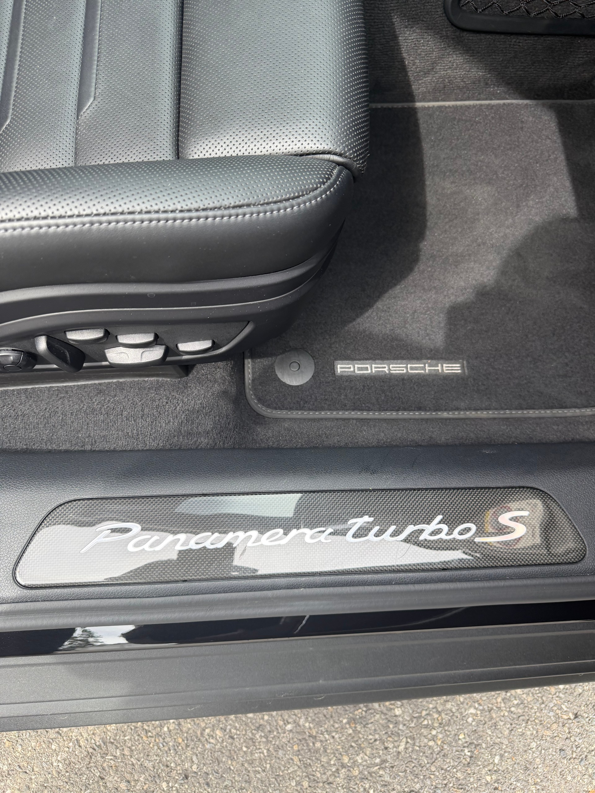 PORSCHE Panamera Turbo S PDK-image-27