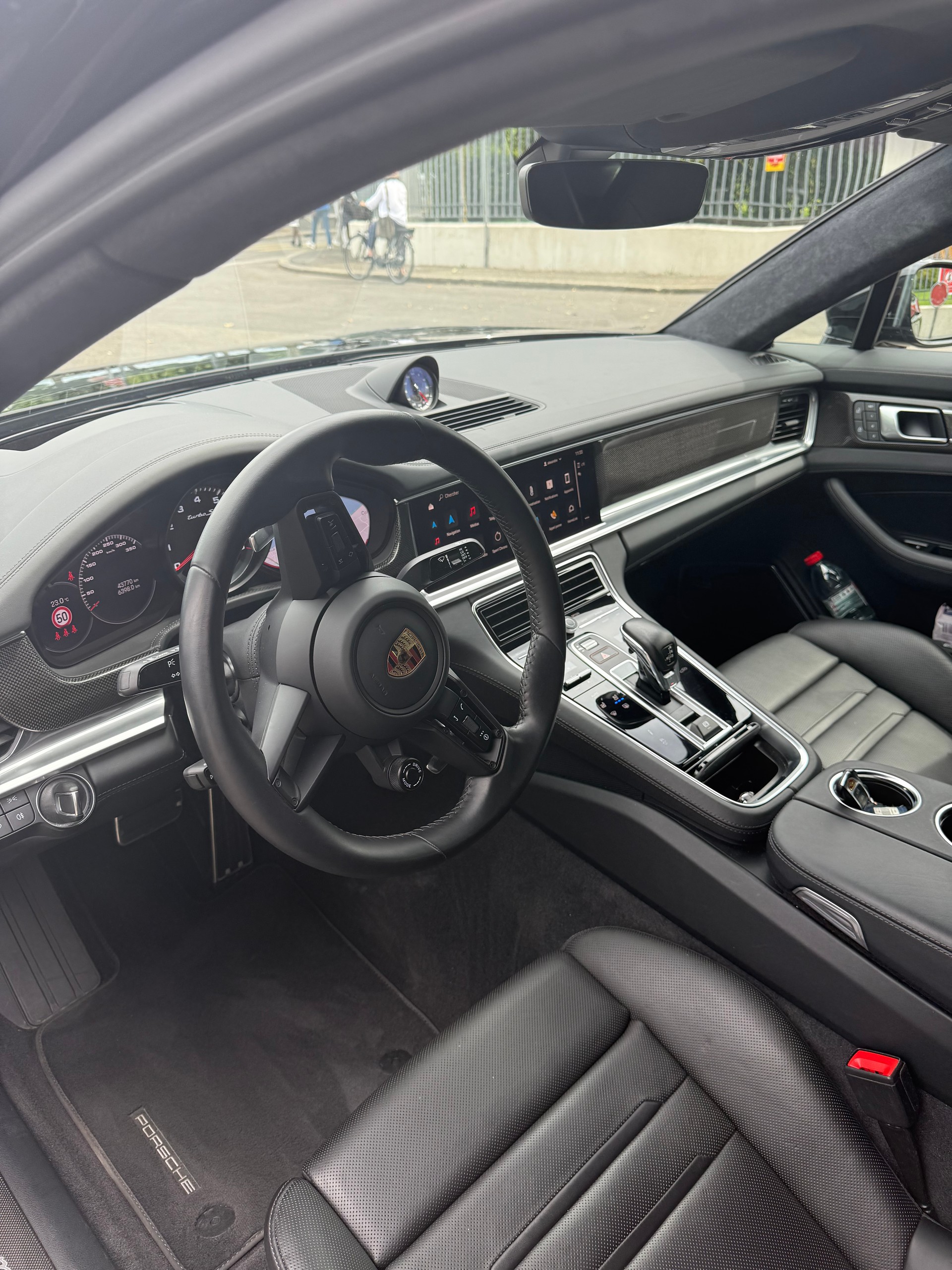 PORSCHE Panamera Turbo S PDK-image-11