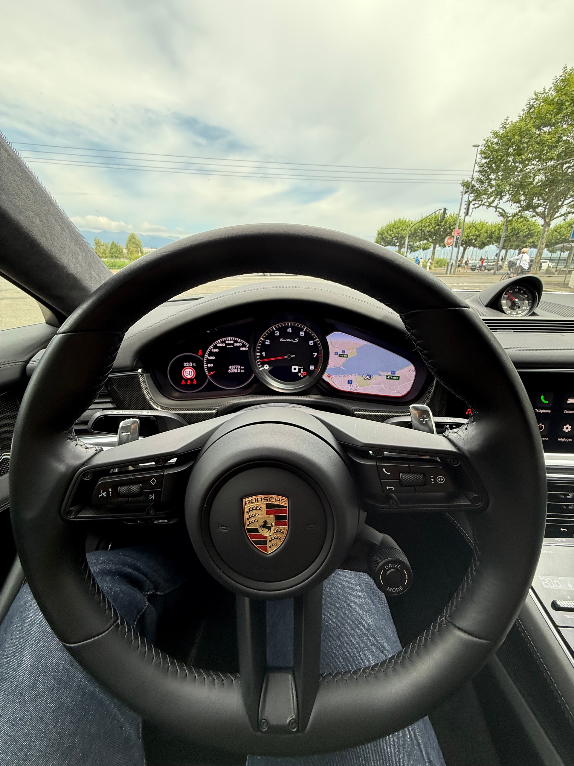 PORSCHE Panamera Turbo S PDK-image-23