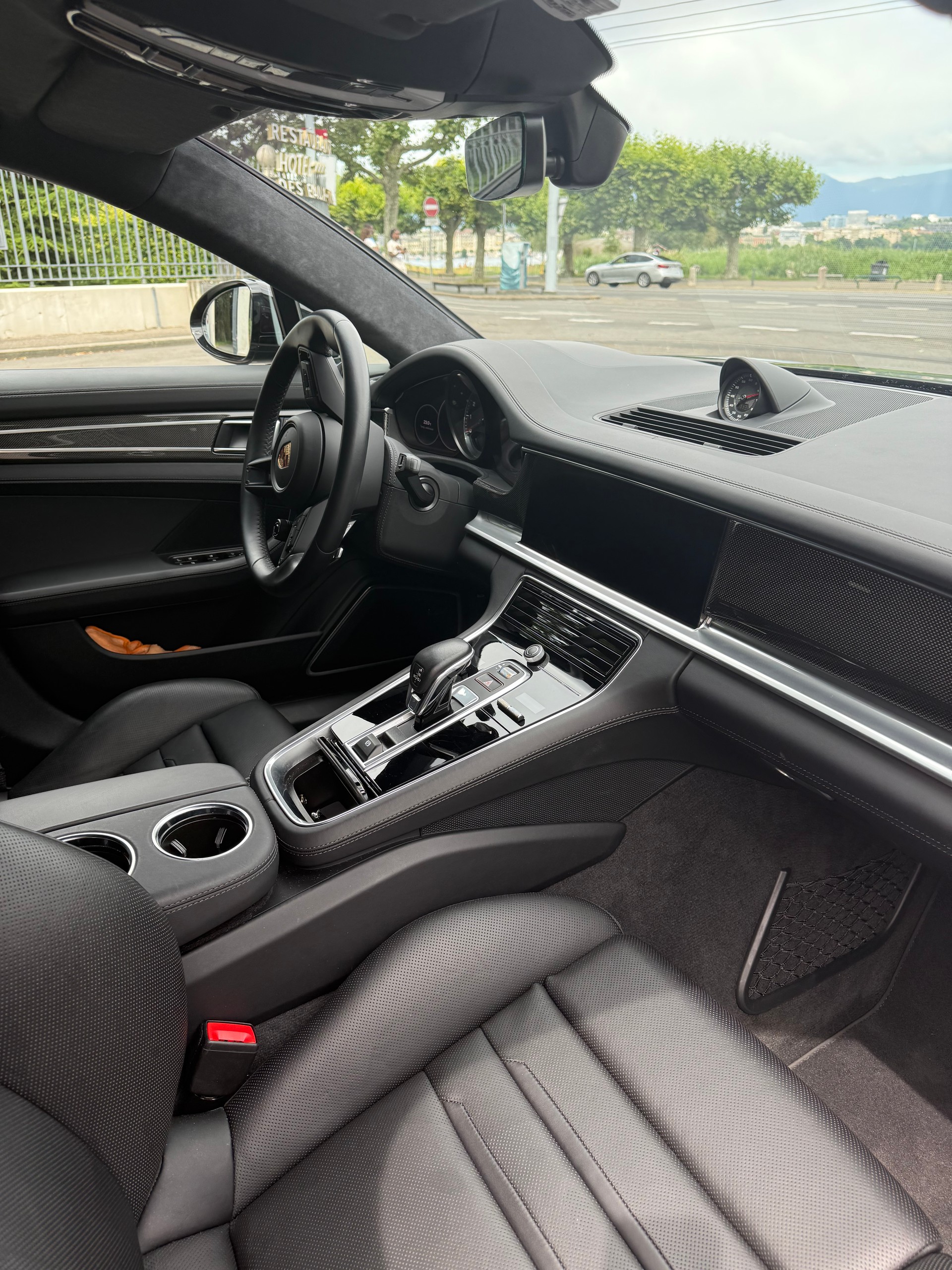 PORSCHE Panamera Turbo S PDK-image-12