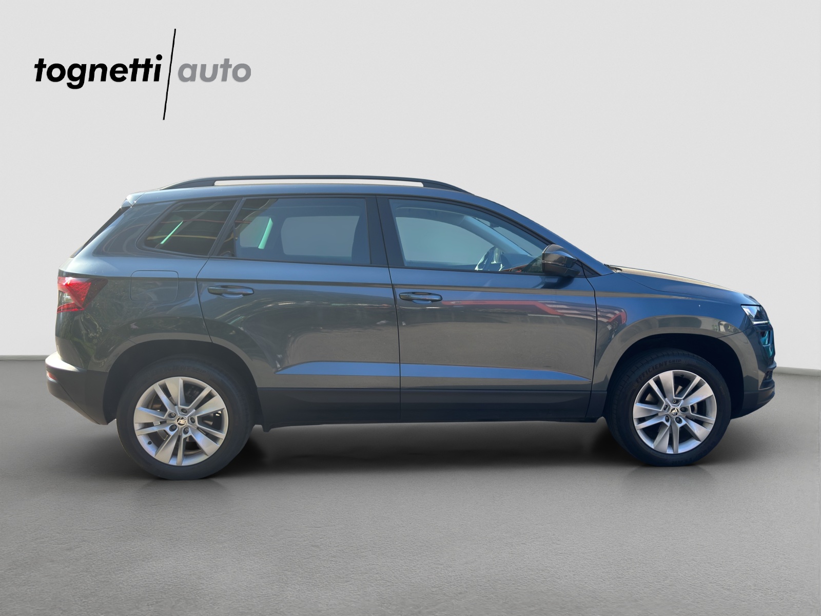 SKODA Karoq 1.5 TSI ACT Ambition DSG-image-2