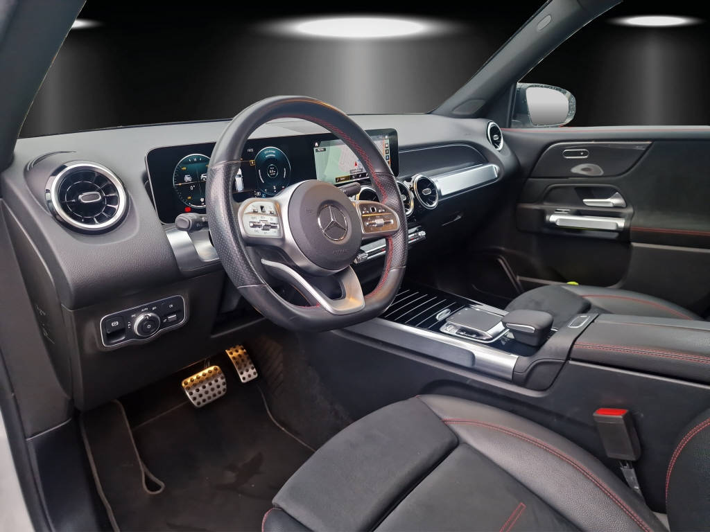 MERCEDES-BENZ GLB 250 AMG Line 4matic-image-8