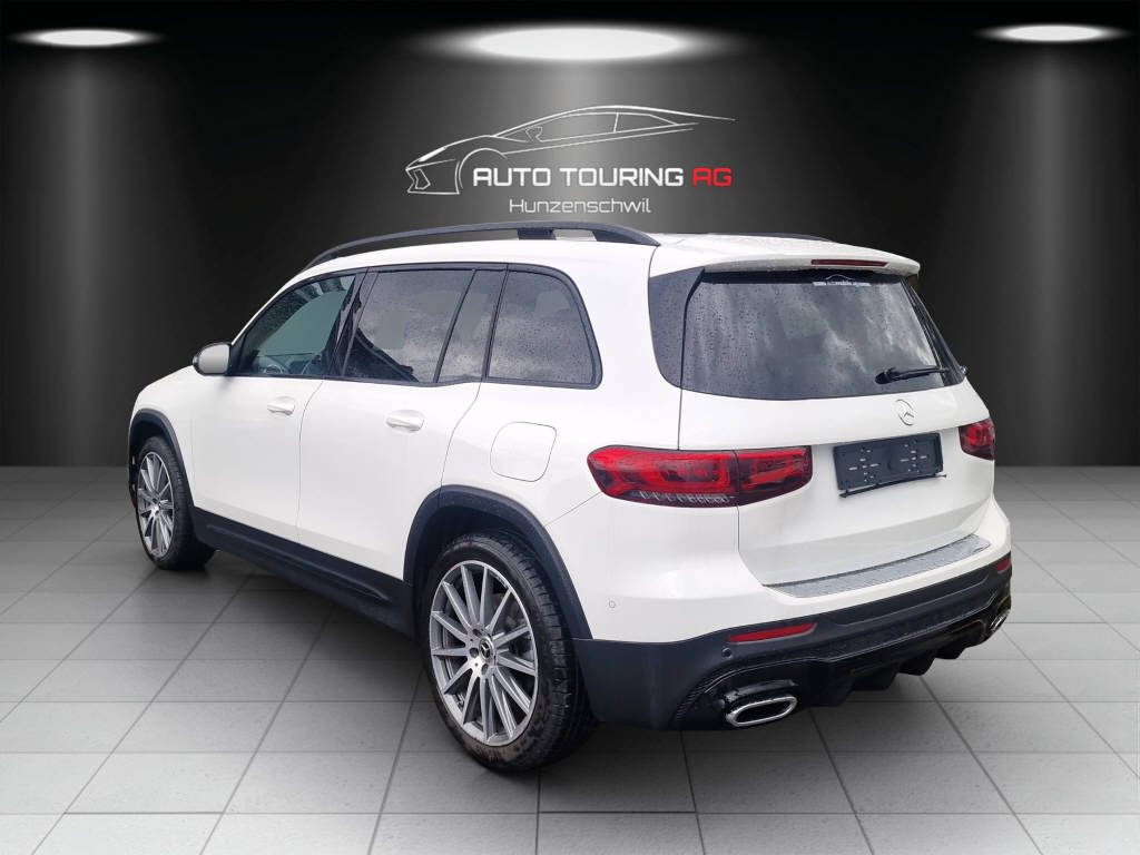 MERCEDES-BENZ GLB 250 AMG Line 4matic-image-4