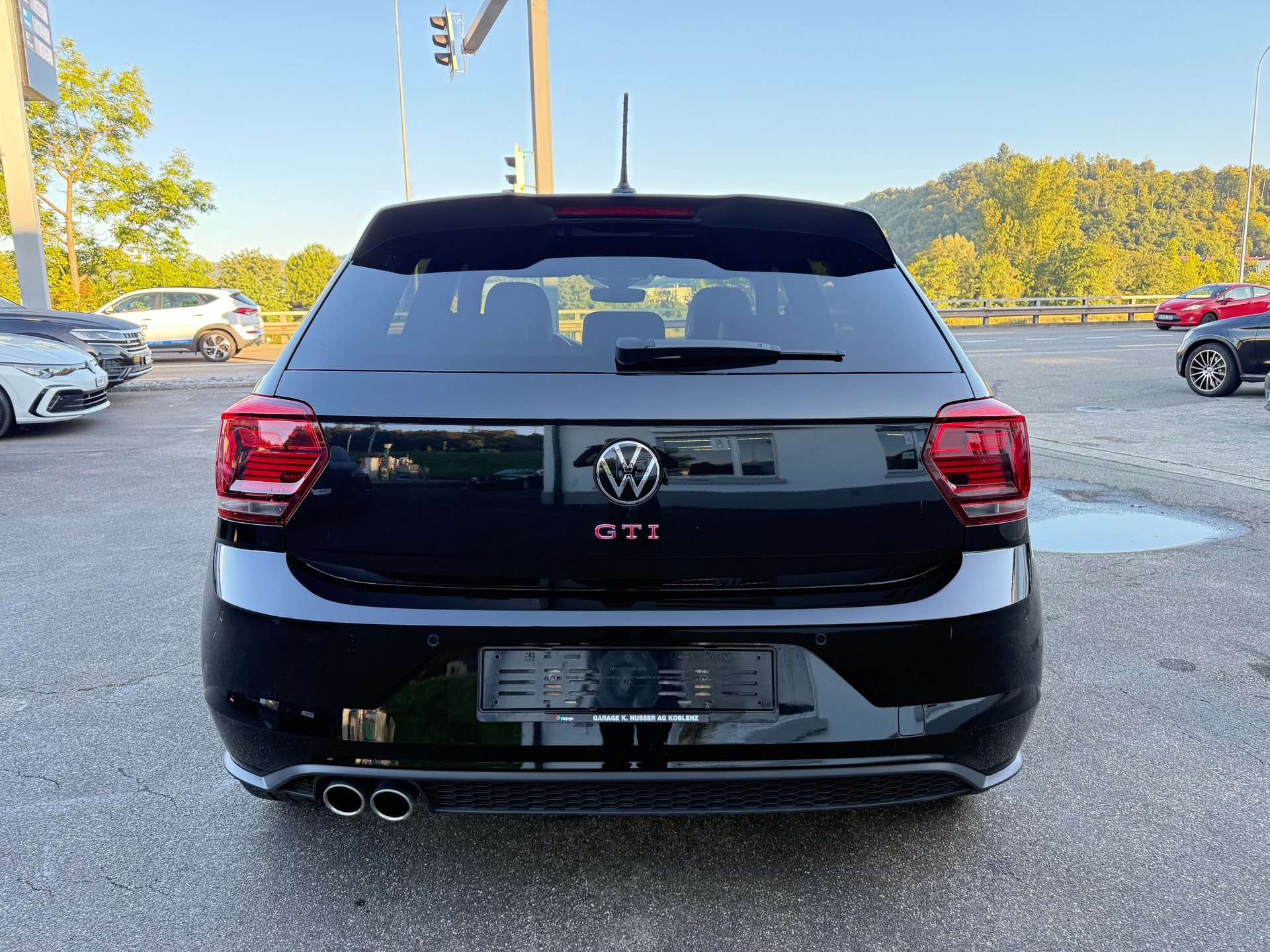 VW Polo 2.0 TSI GTI-image-4