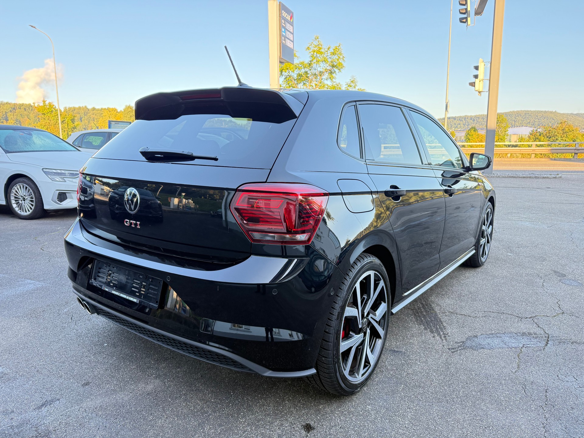 VW Polo 2.0 TSI GTI-image-3