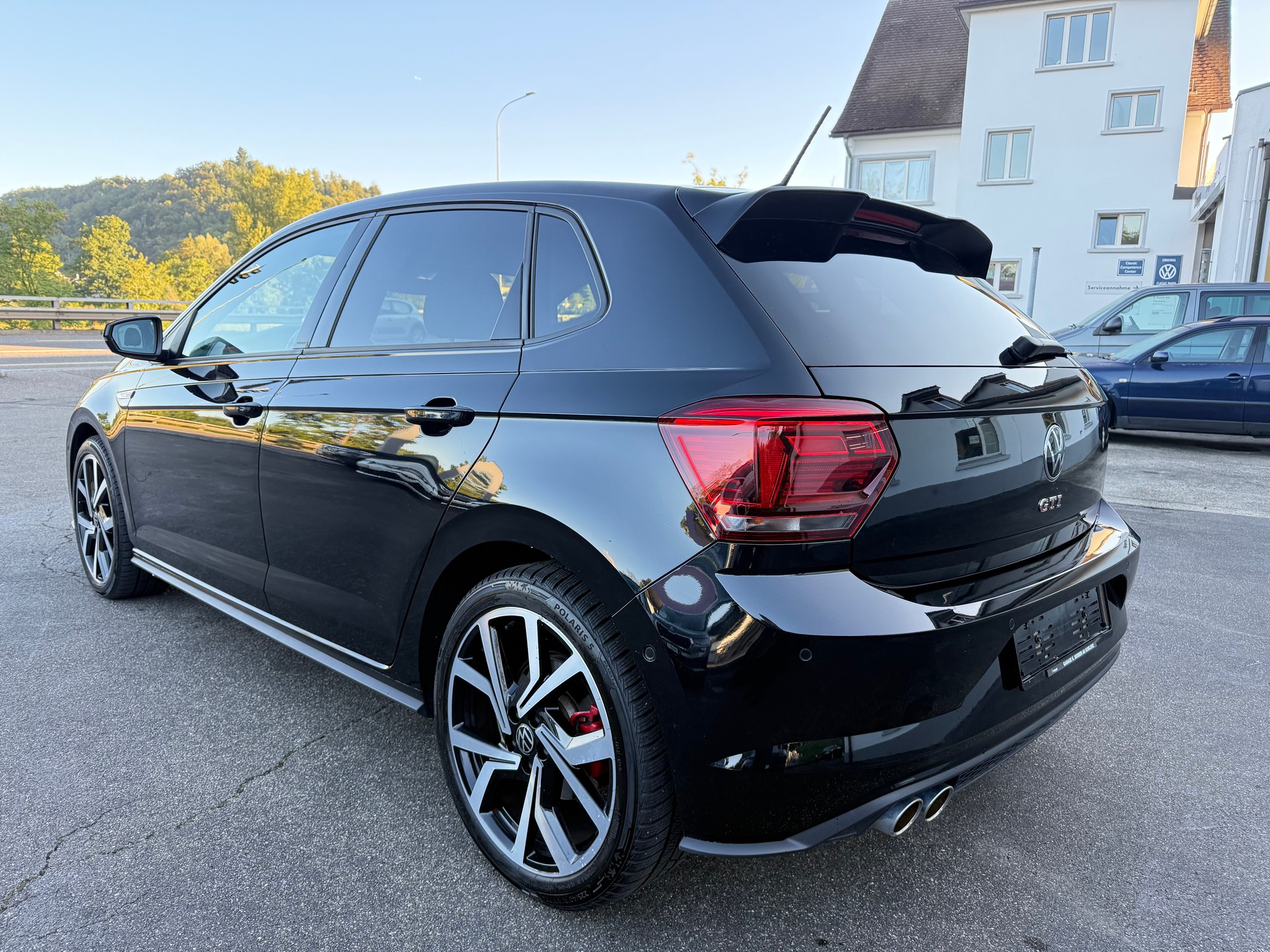 VW Polo 2.0 TSI GTI-image-5