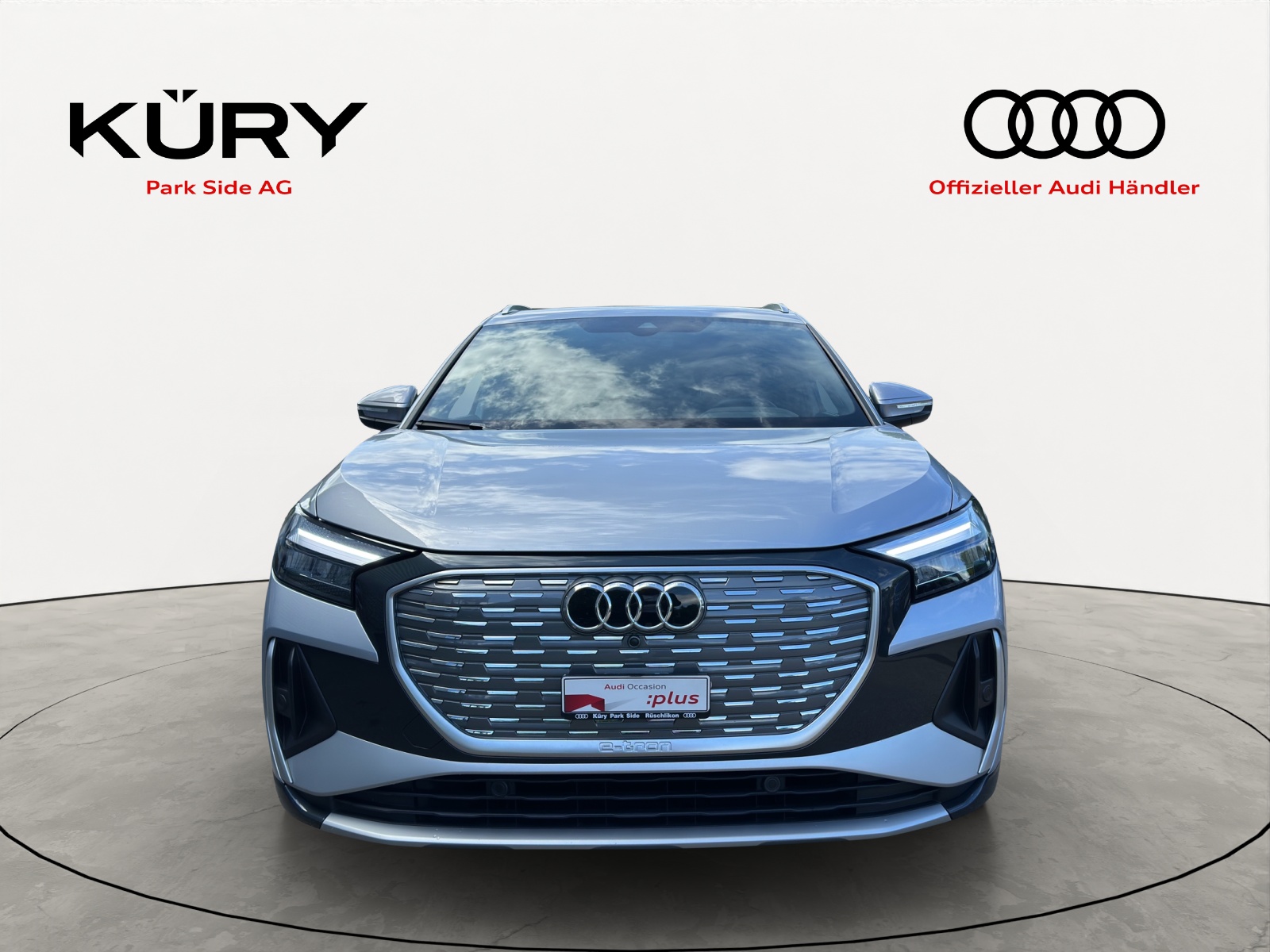 AUDI Q4 e-tron 50 quattro-image-2