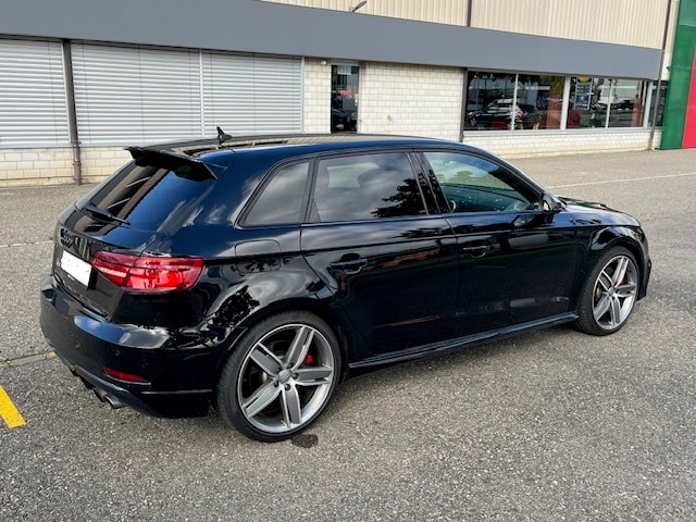 AUDI S3 Sportback 2.0 TFSI quattro S-tronic-image-4