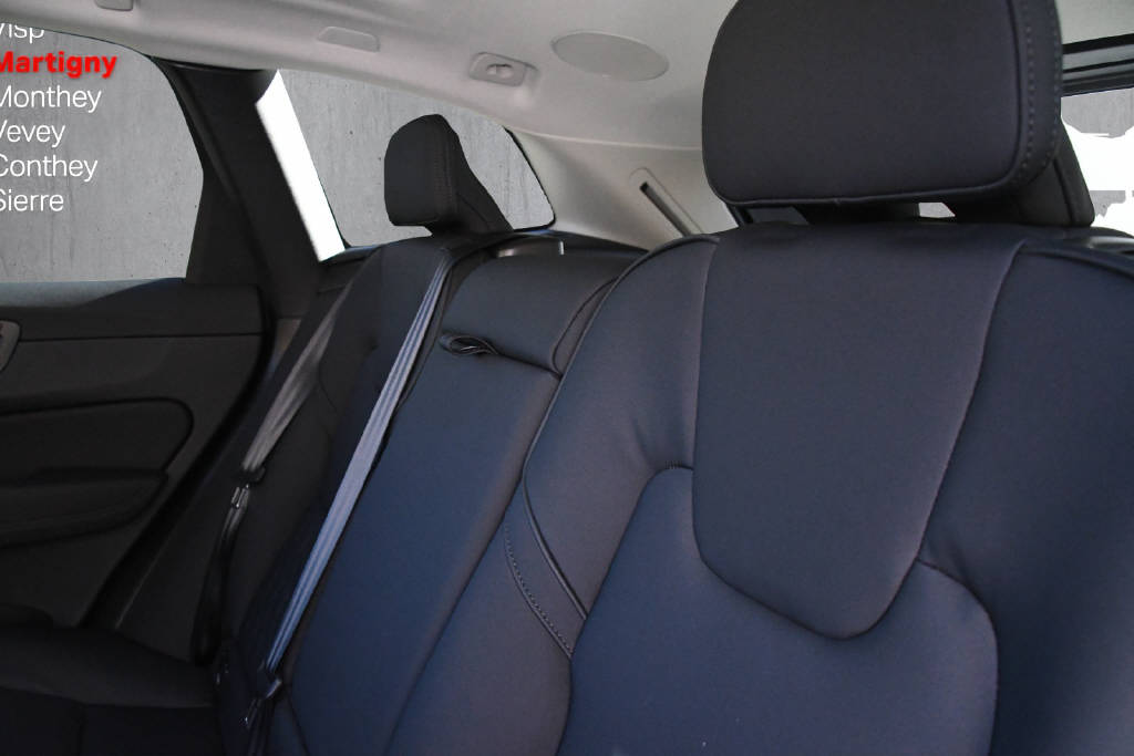 Image VOLVO XC60 XC60 2.0 T6 TE Ultra Dark eAWD