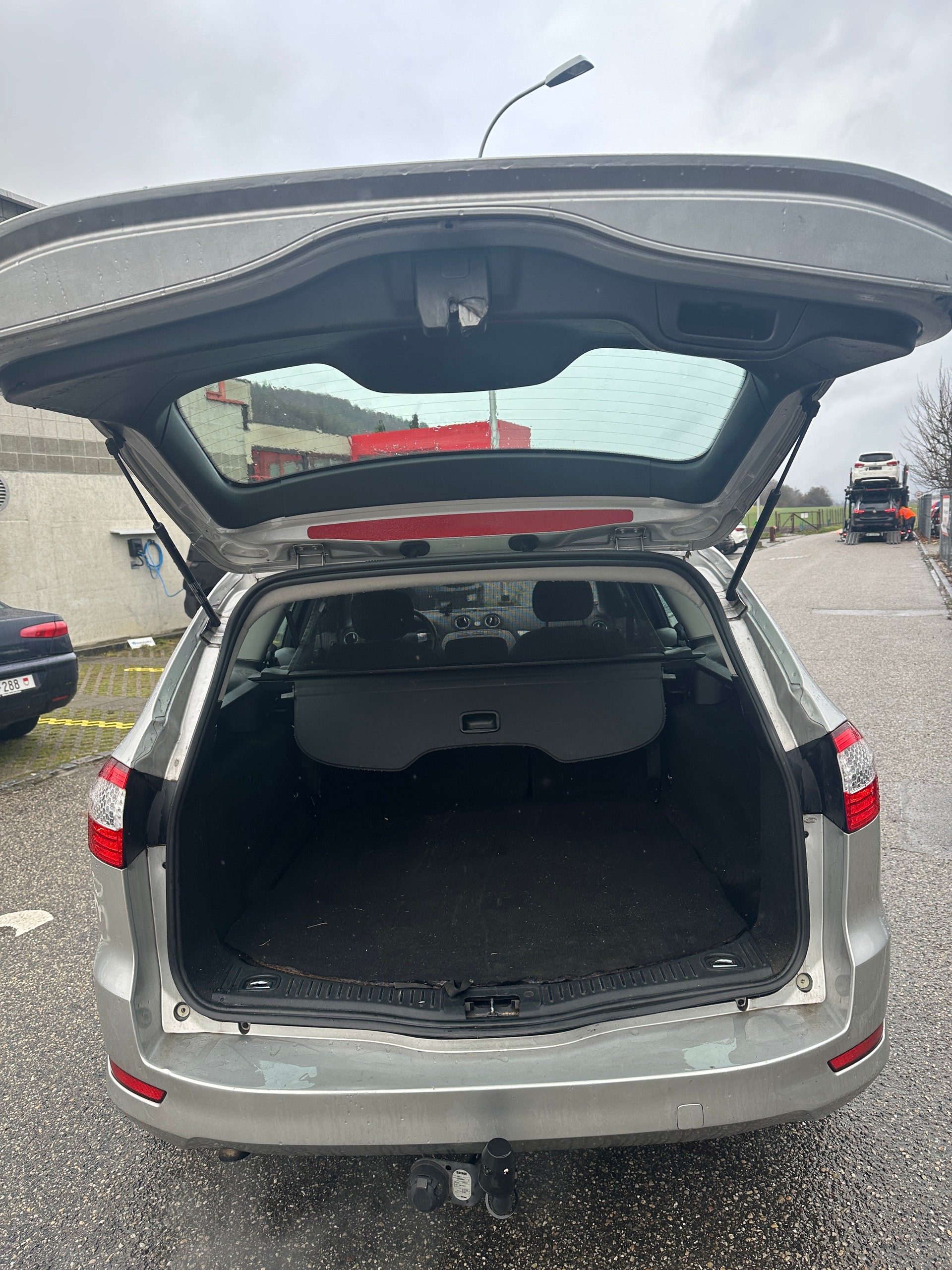 FORD Mondeo 2.0 TDCi 16V Titanium Automatic-image-12
