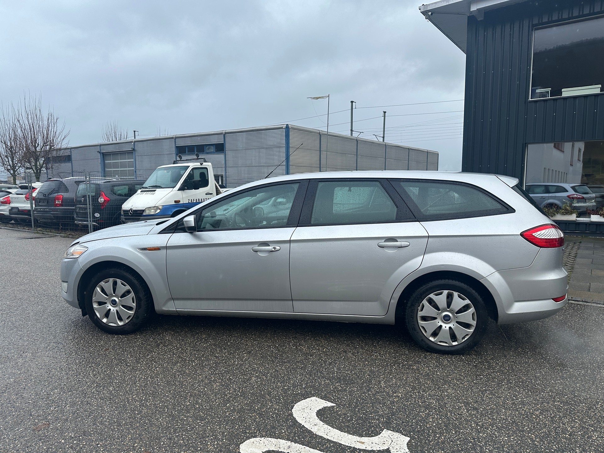 FORD Mondeo 2.0 TDCi 16V Titanium Automatic-image-4
