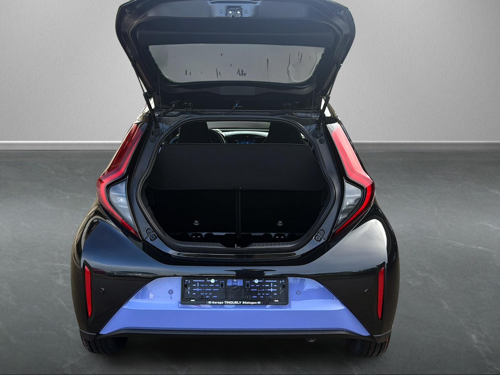 TOYOTA Aygo X 1.5 VVT-i HSD Trend-image-4