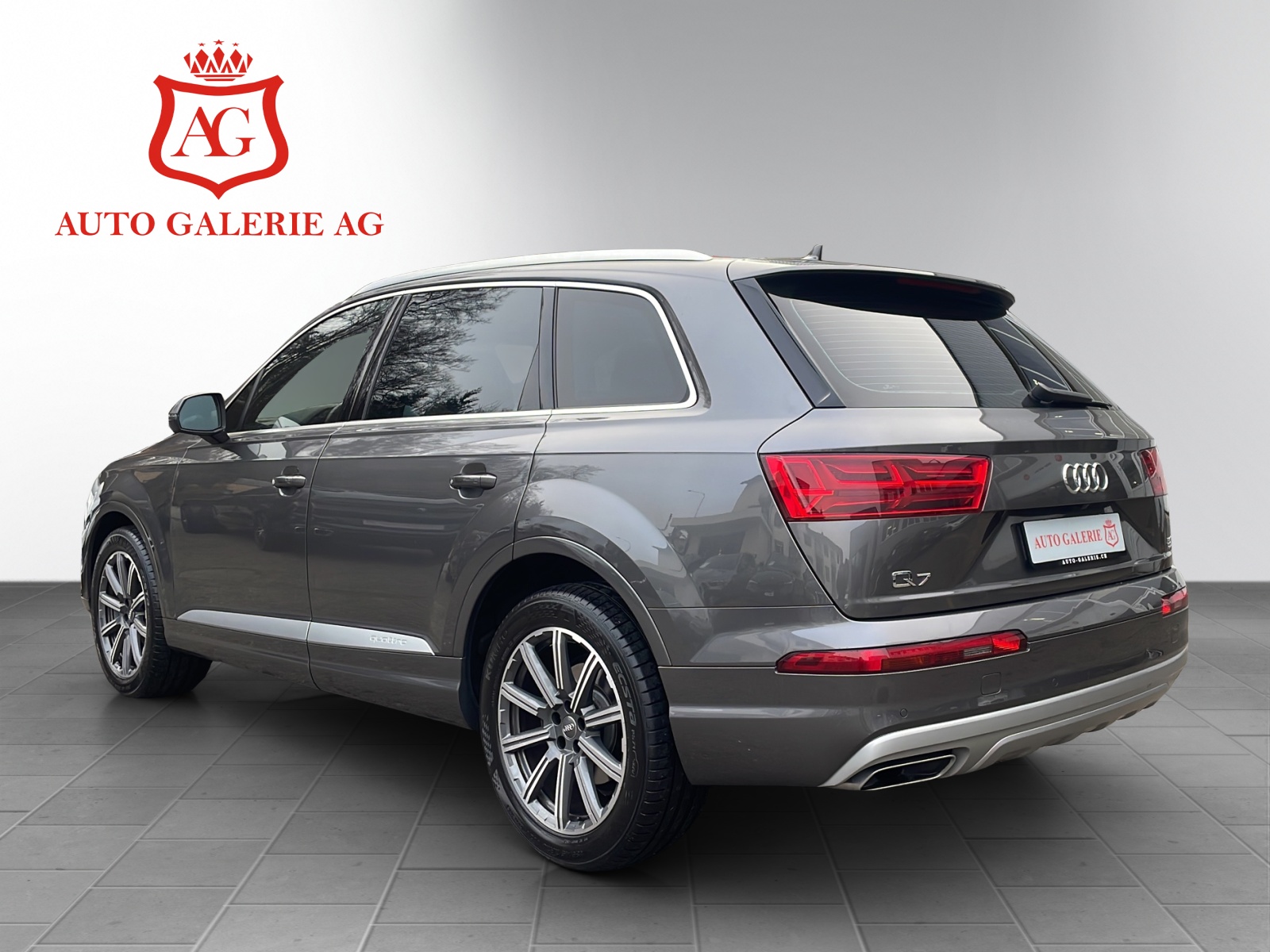 AUDI Q7 50 TDI quattro tiptronic-image-2