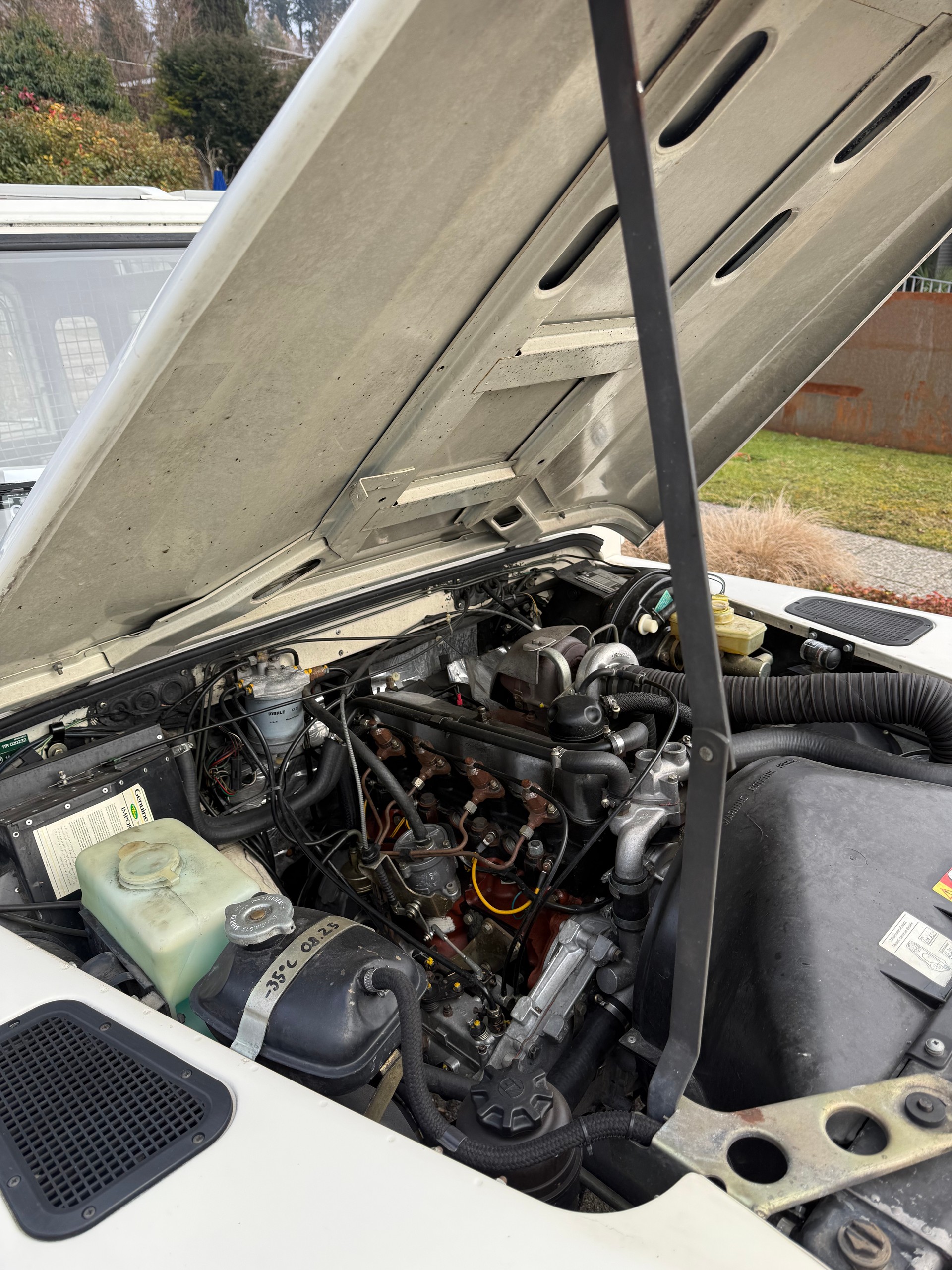 LAND ROVER Defender 90 Turbo D-image-3