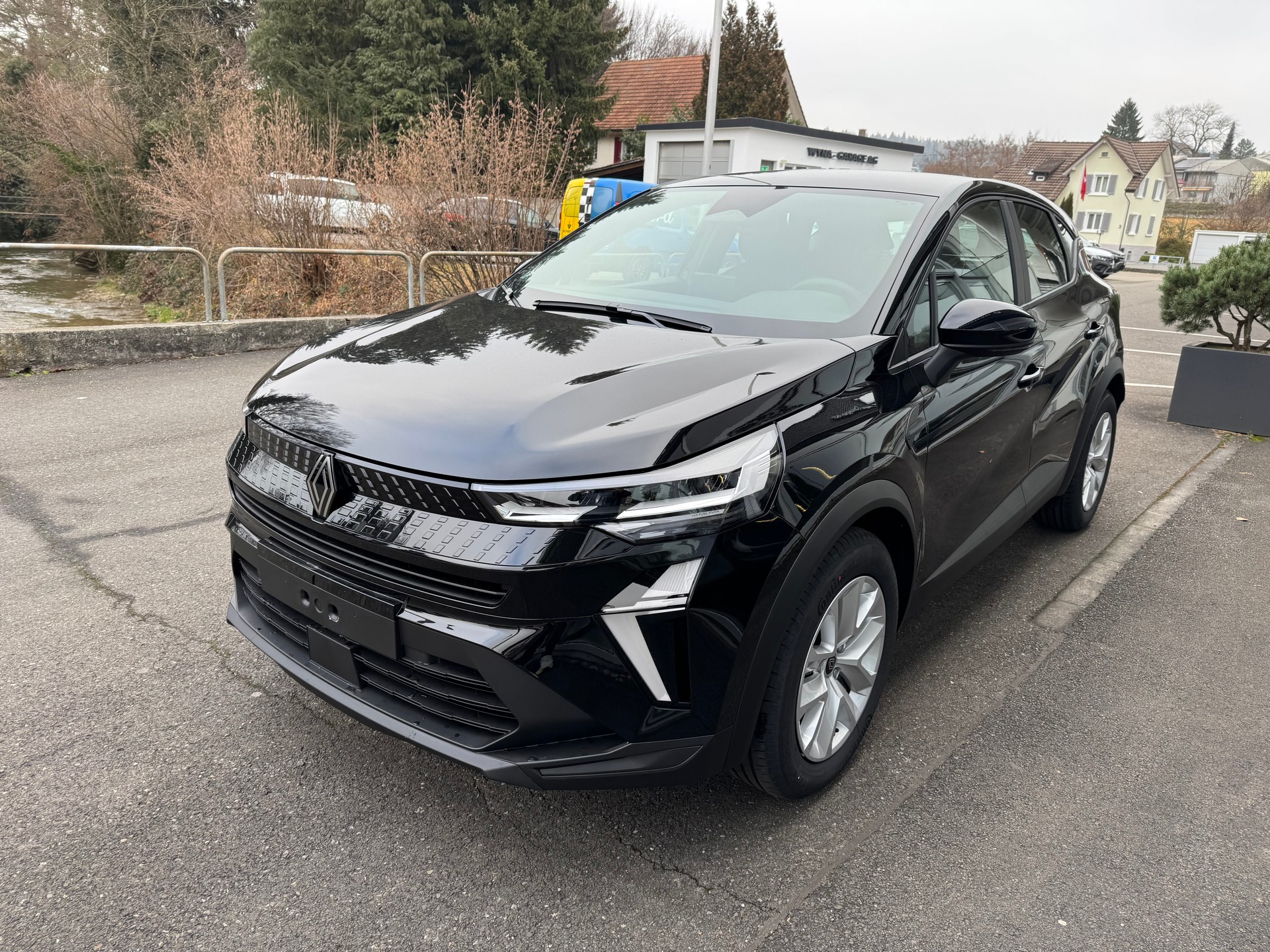 RENAULT Captur 1.8 E-Tech 160 Evolution DHT-image-3