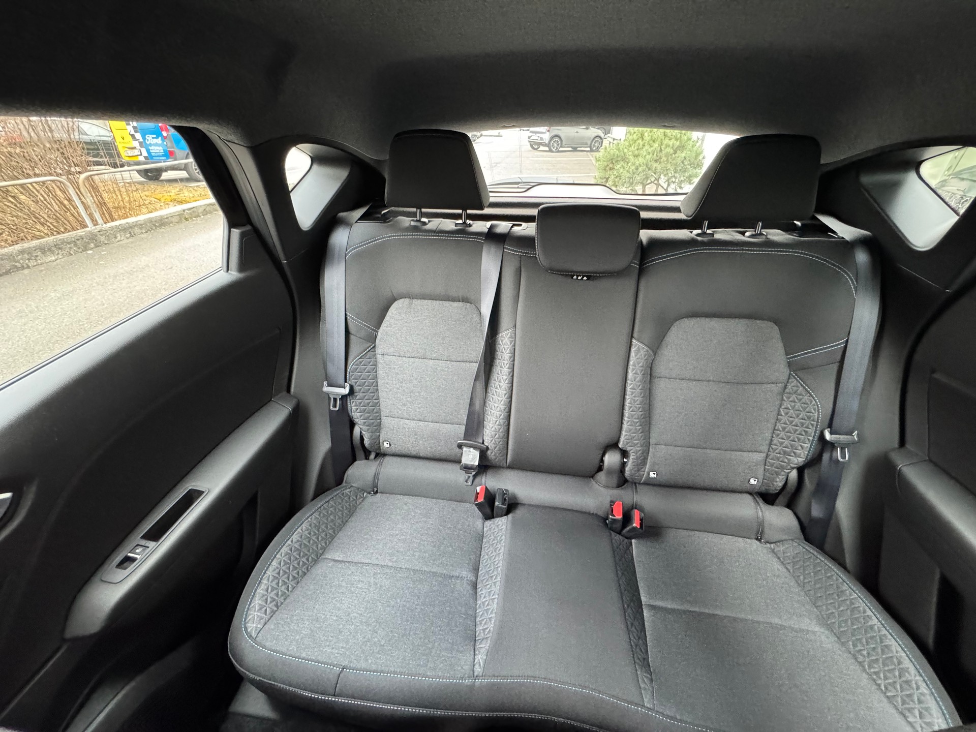 RENAULT Captur 1.8 E-Tech 160 Evolution DHT-image-15