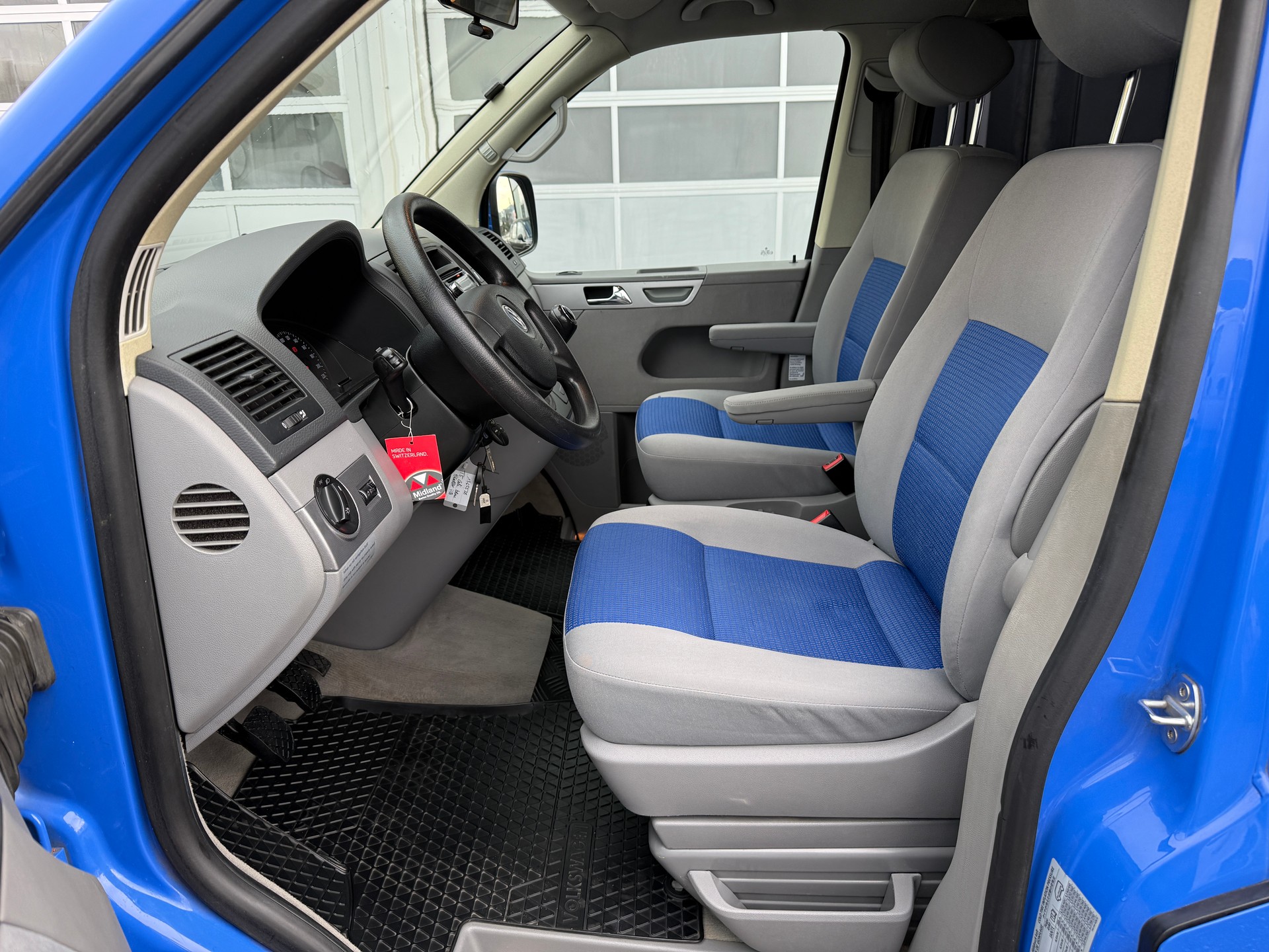 VW T5 California Campmobil 4Motion ***ALLRAD / AUFSTELLDACH ELEKTRISCH / SITZHEIZUNG / STANDHEIZUNG / TEMPOMAT / BORDKÜCHE ***-image-13
