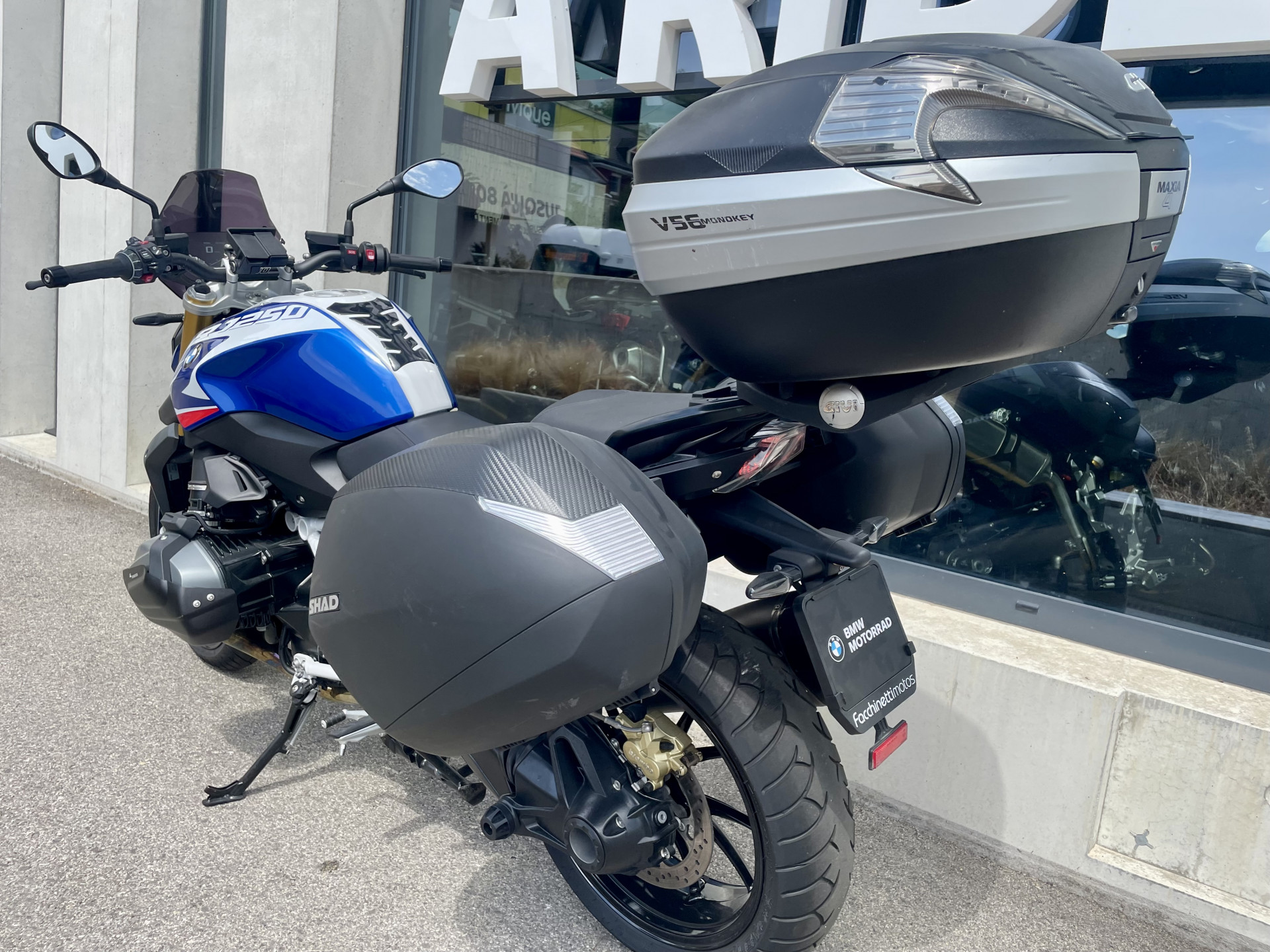 BMW R 1250 R Sport-image-4