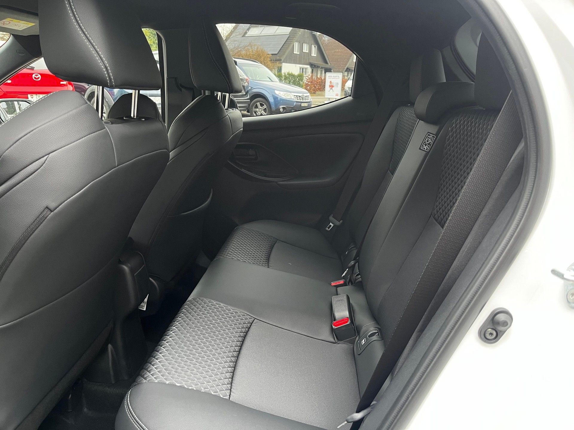 MAZDA 2 Hybrid Homura-image-6
