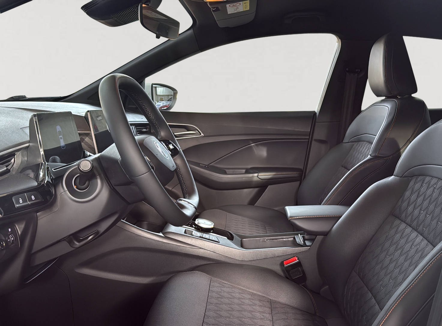 MG 3 1.5 Hybrid Luxury Aut. Modell 2026-image-8