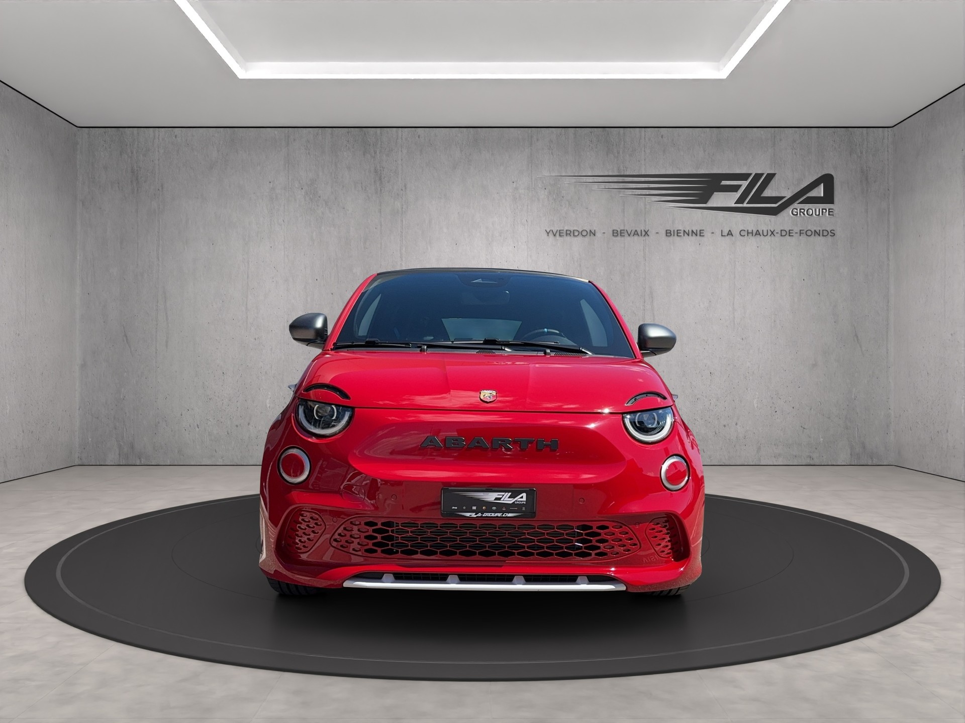 FIAT 500e Cabrio Abarth Turismo-showroom-element-1