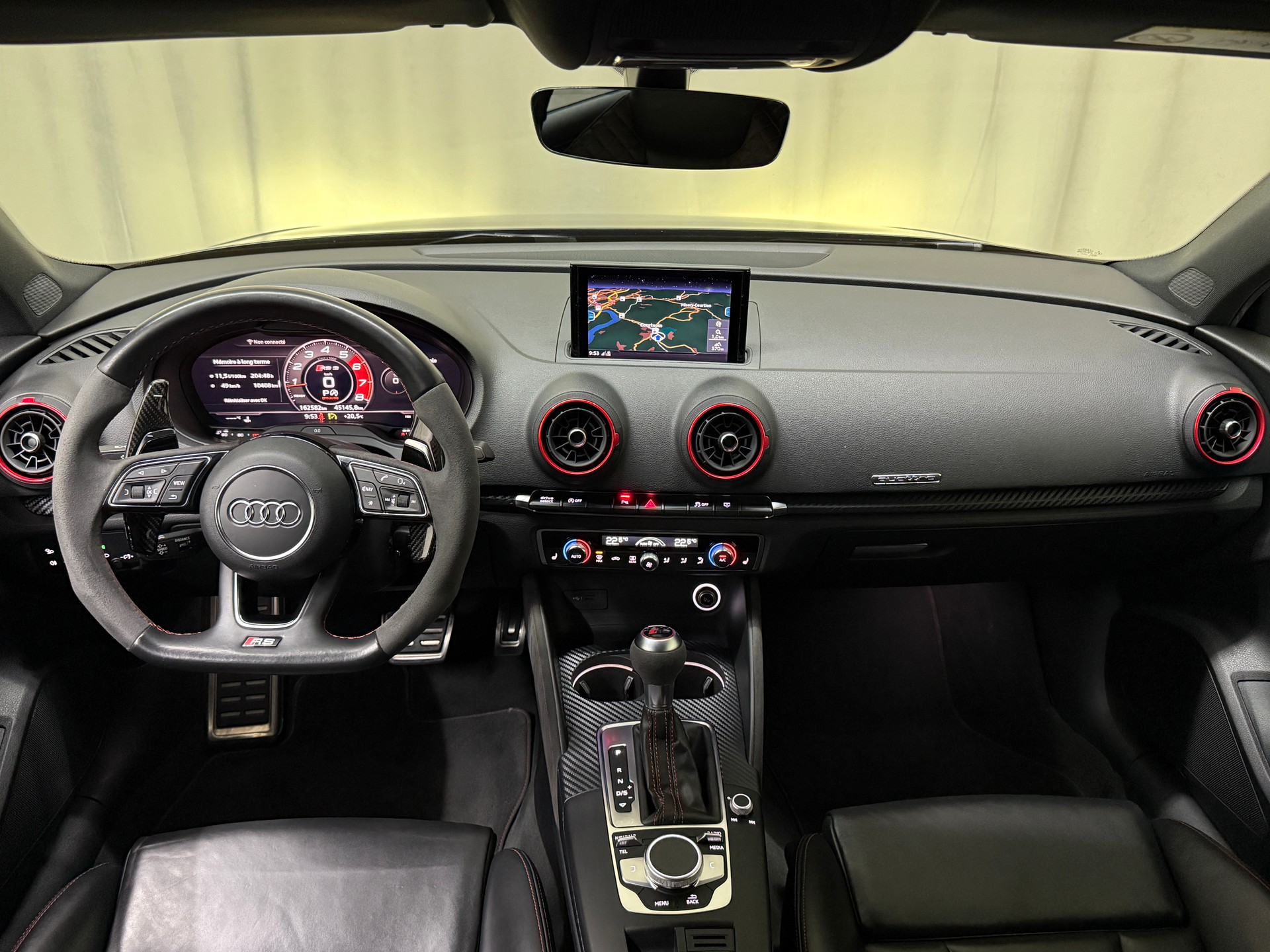 AUDI RS3 Limousine 2.5 TSI quattro S-tronic-image-8