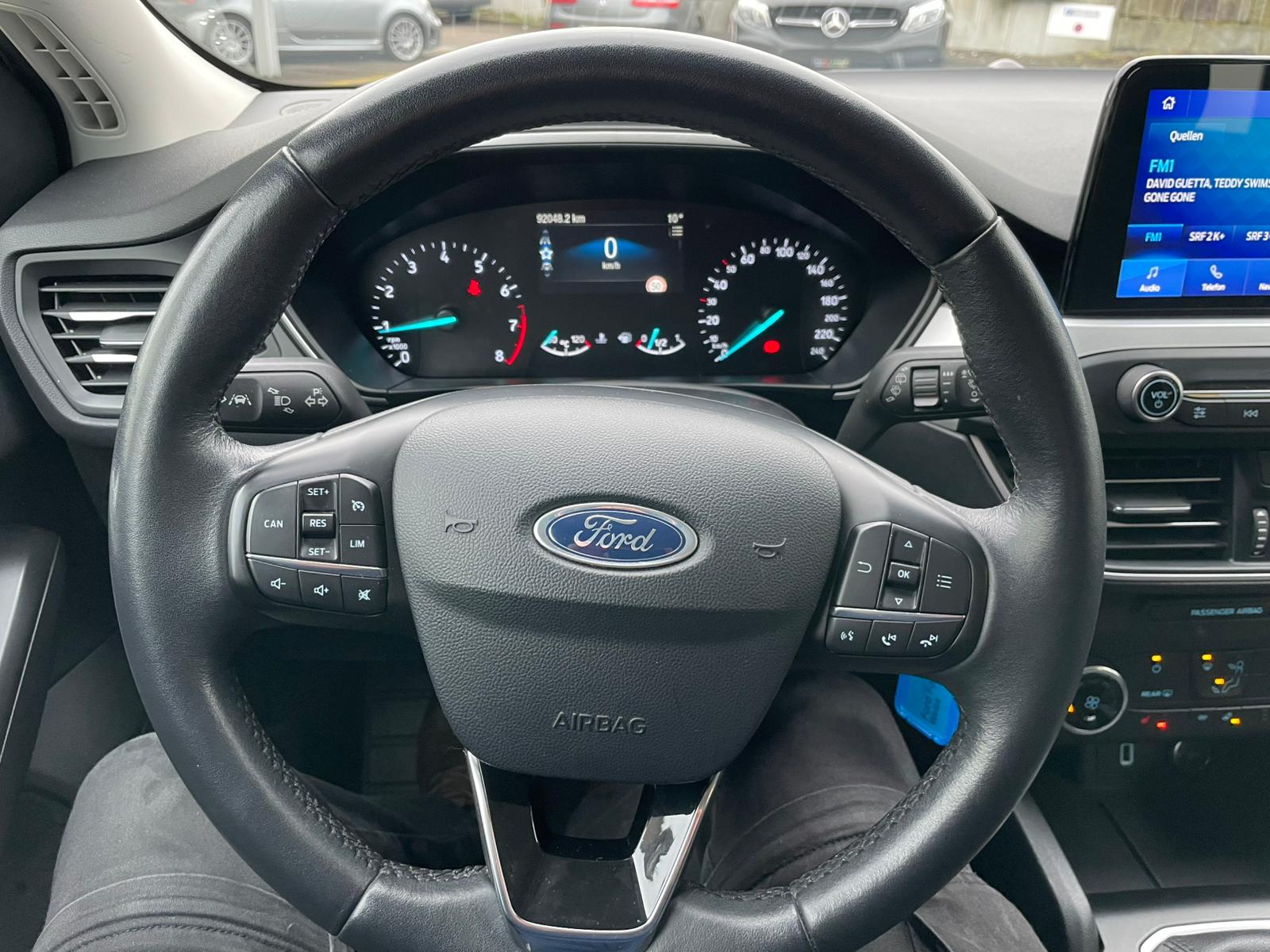 FORD Focus 1.0 SCTi Business-image-14