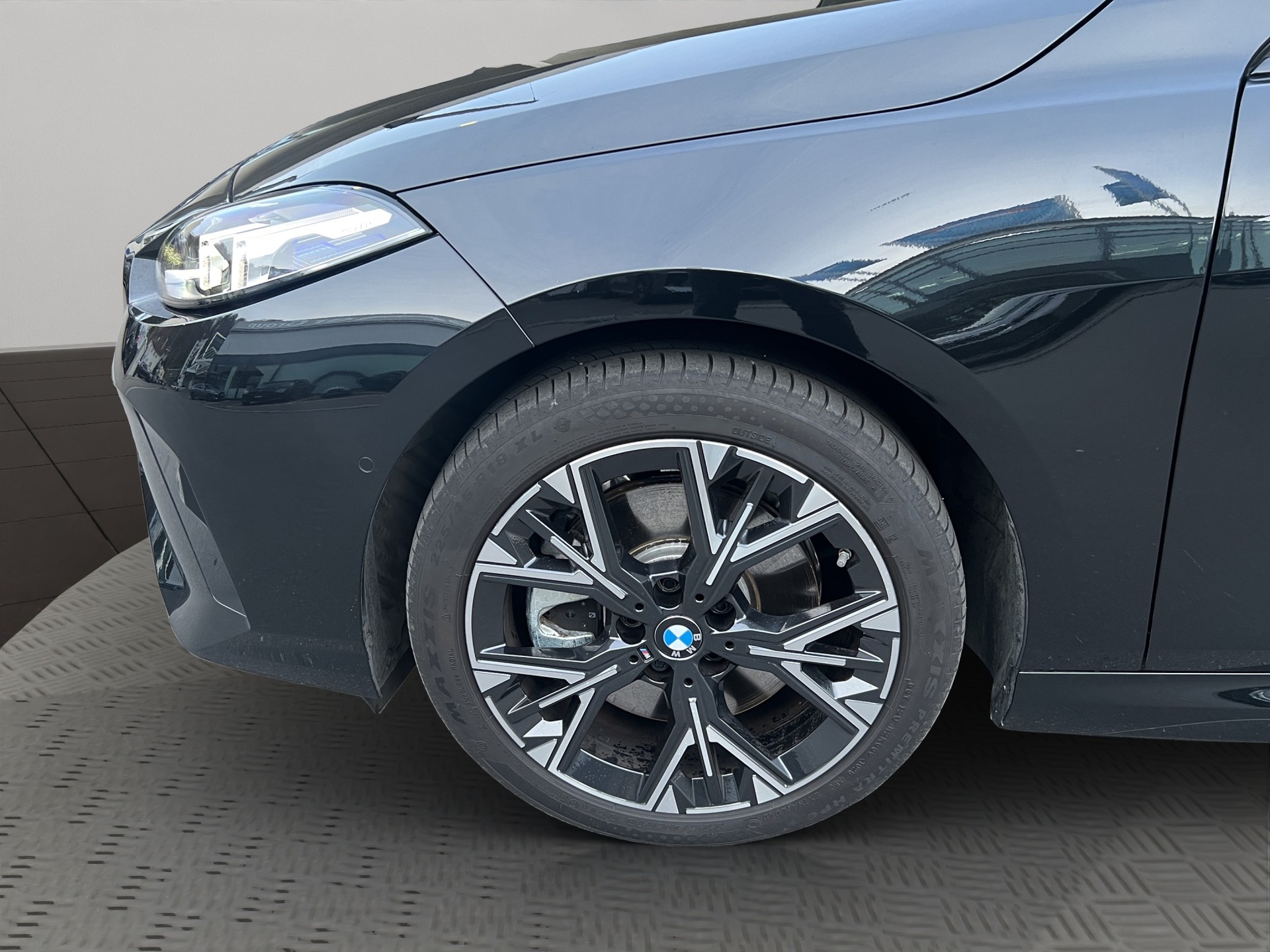 BMW 123 xDrive M Sport Steptronic-image-8