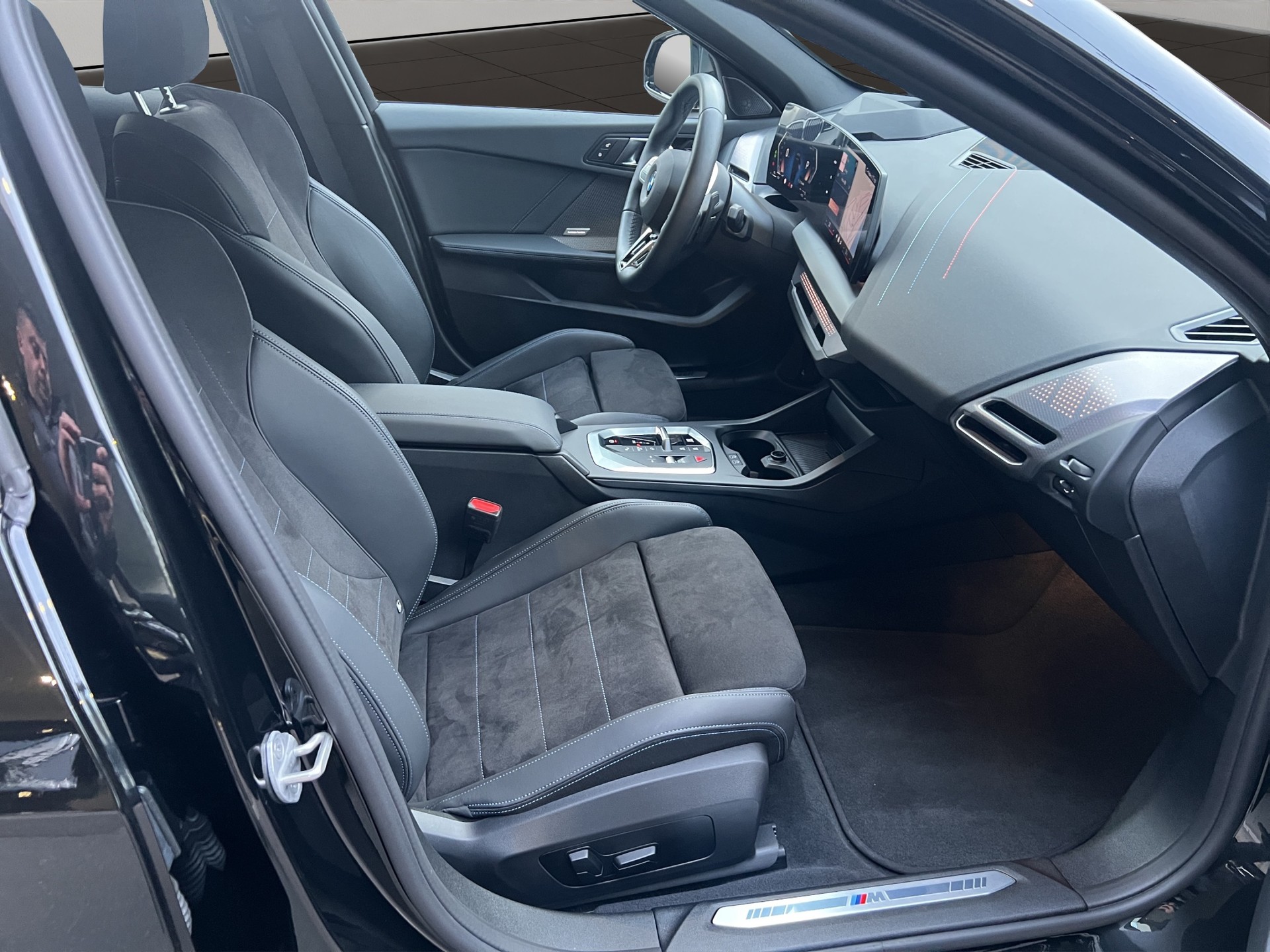 BMW 123 xDrive M Sport Steptronic-image-20