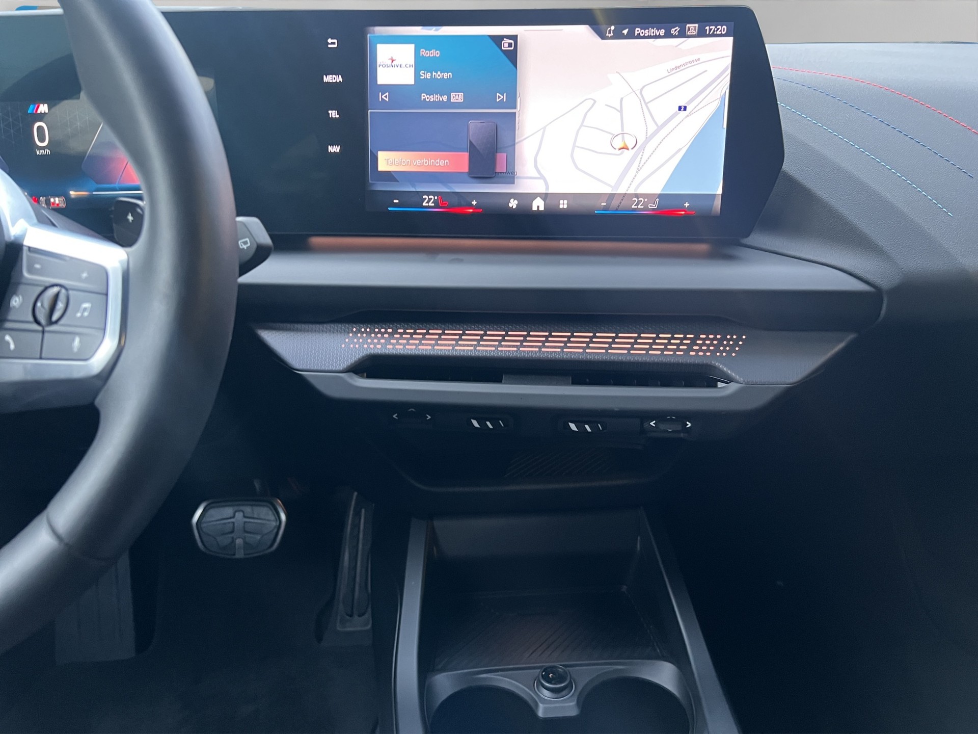 BMW 123 xDrive M Sport Steptronic-image-17