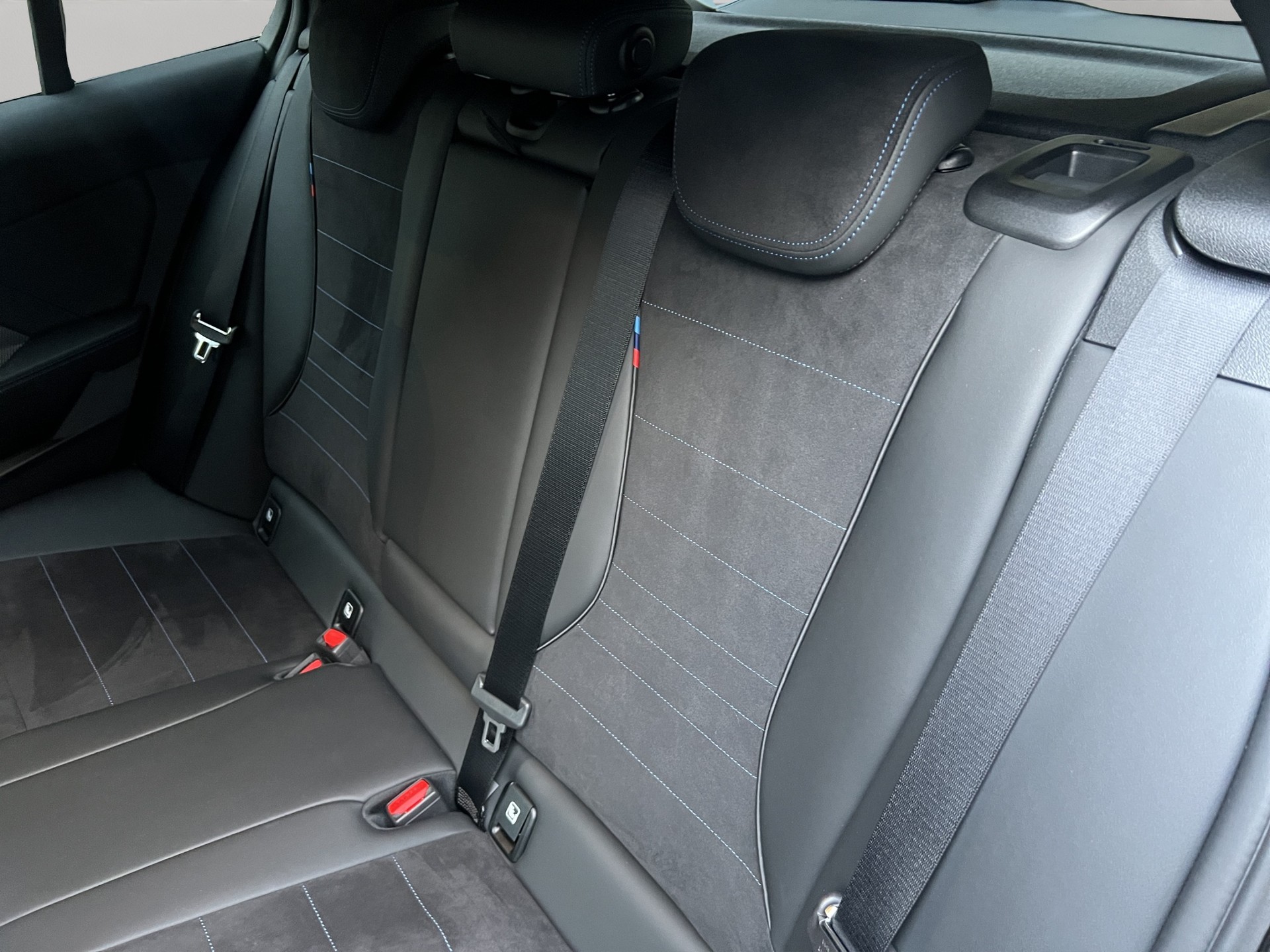 BMW 123 xDrive M Sport Steptronic-image-18
