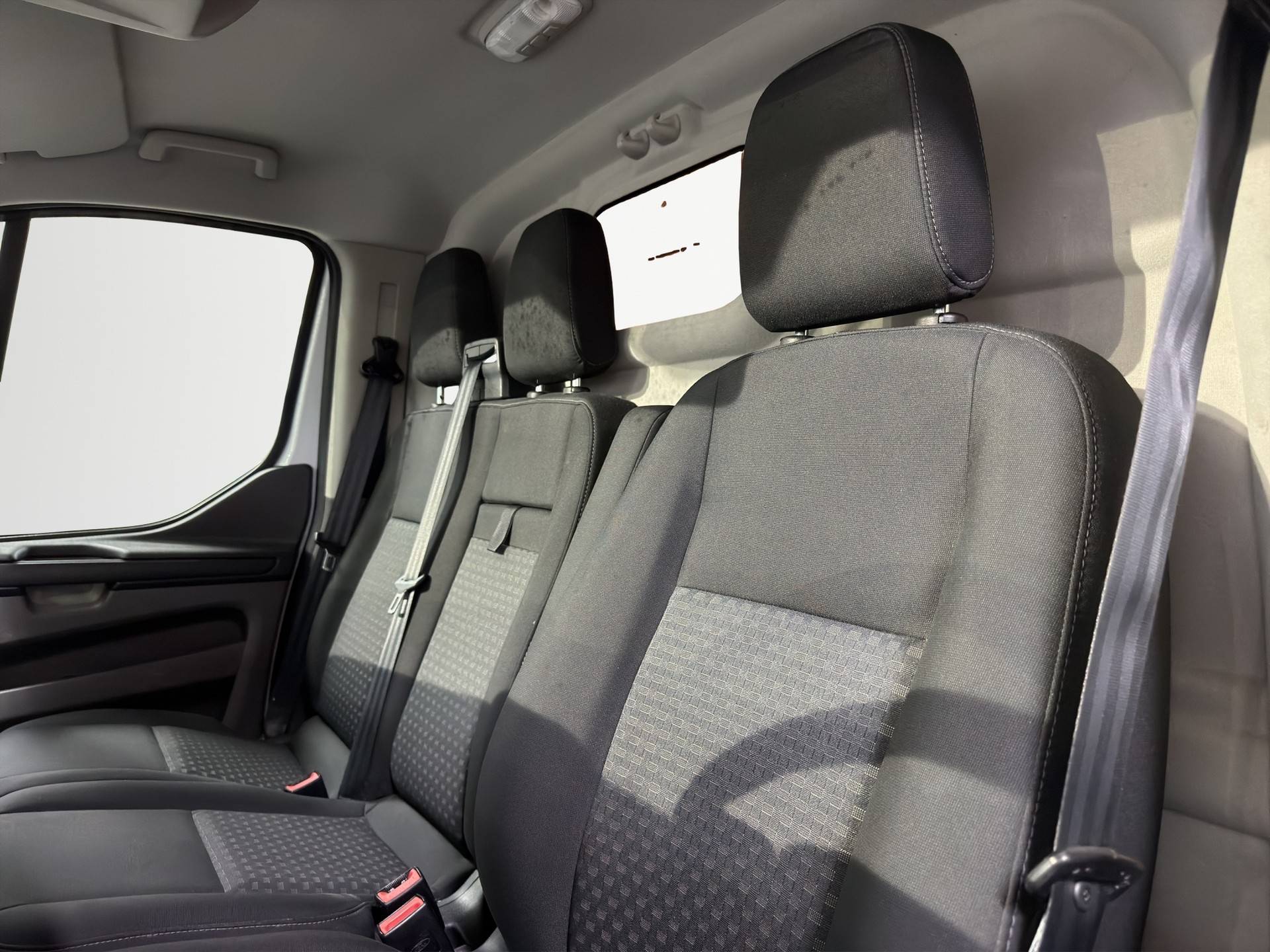FORD Transit Custom Van 280 L1H1Trend-image-11