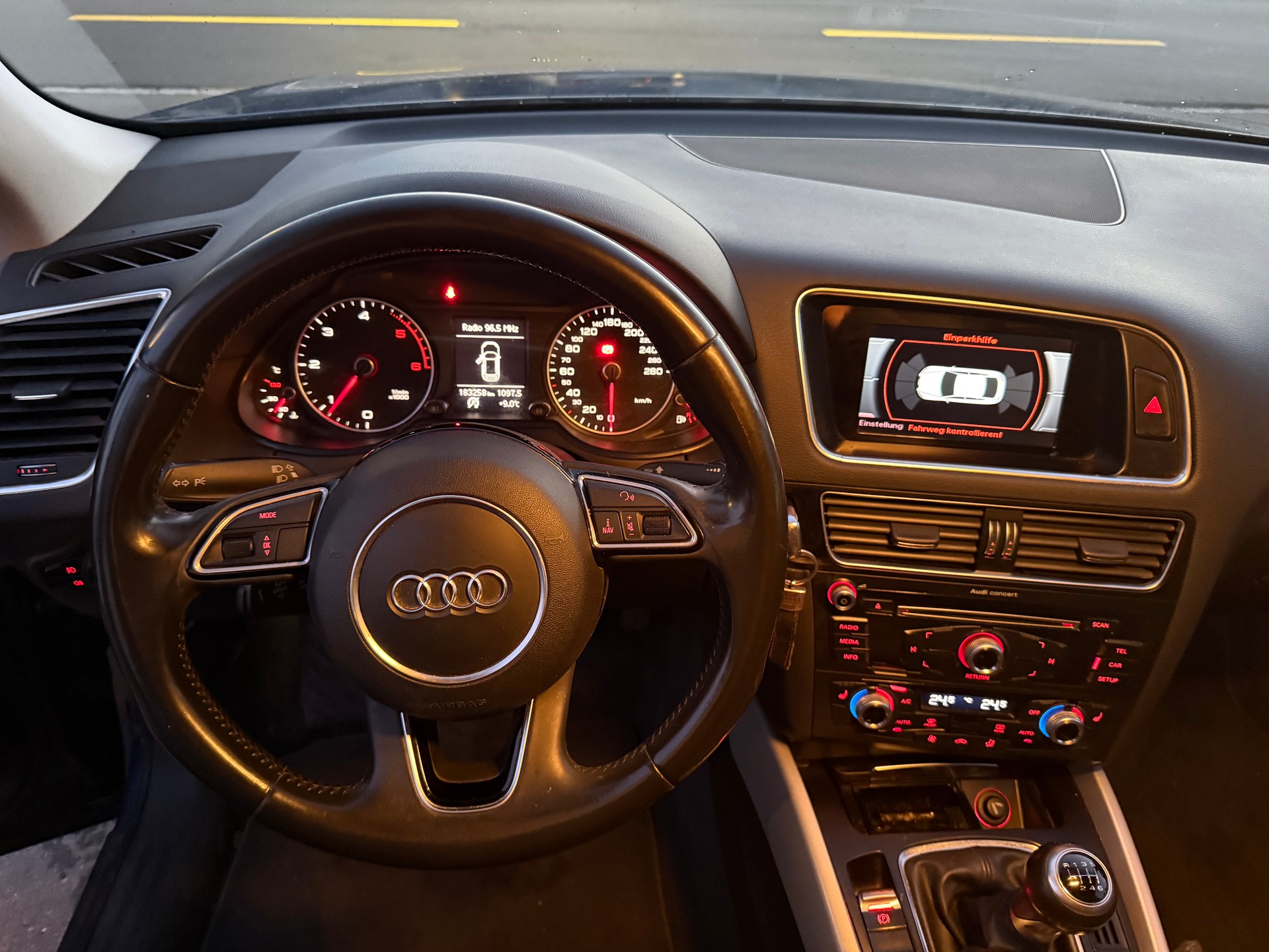 AUDI Q5 2.0 TDI-image-6